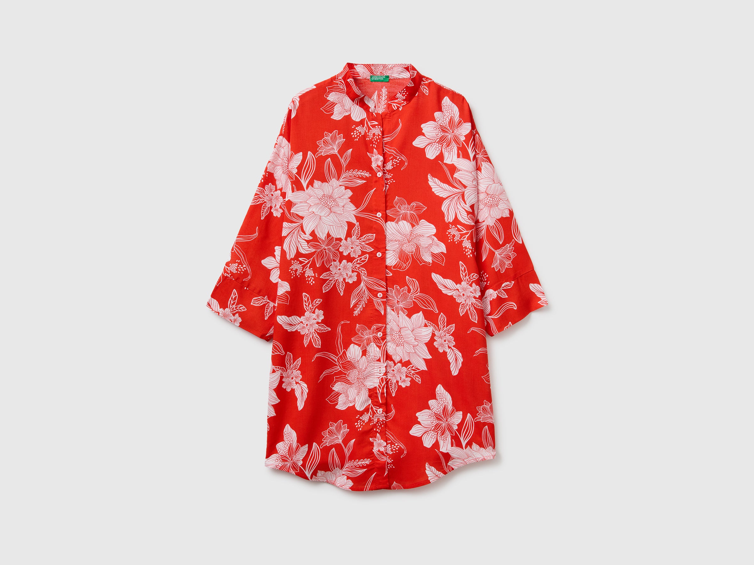 Camisa vermelho coral às flores - ucb_image_FS