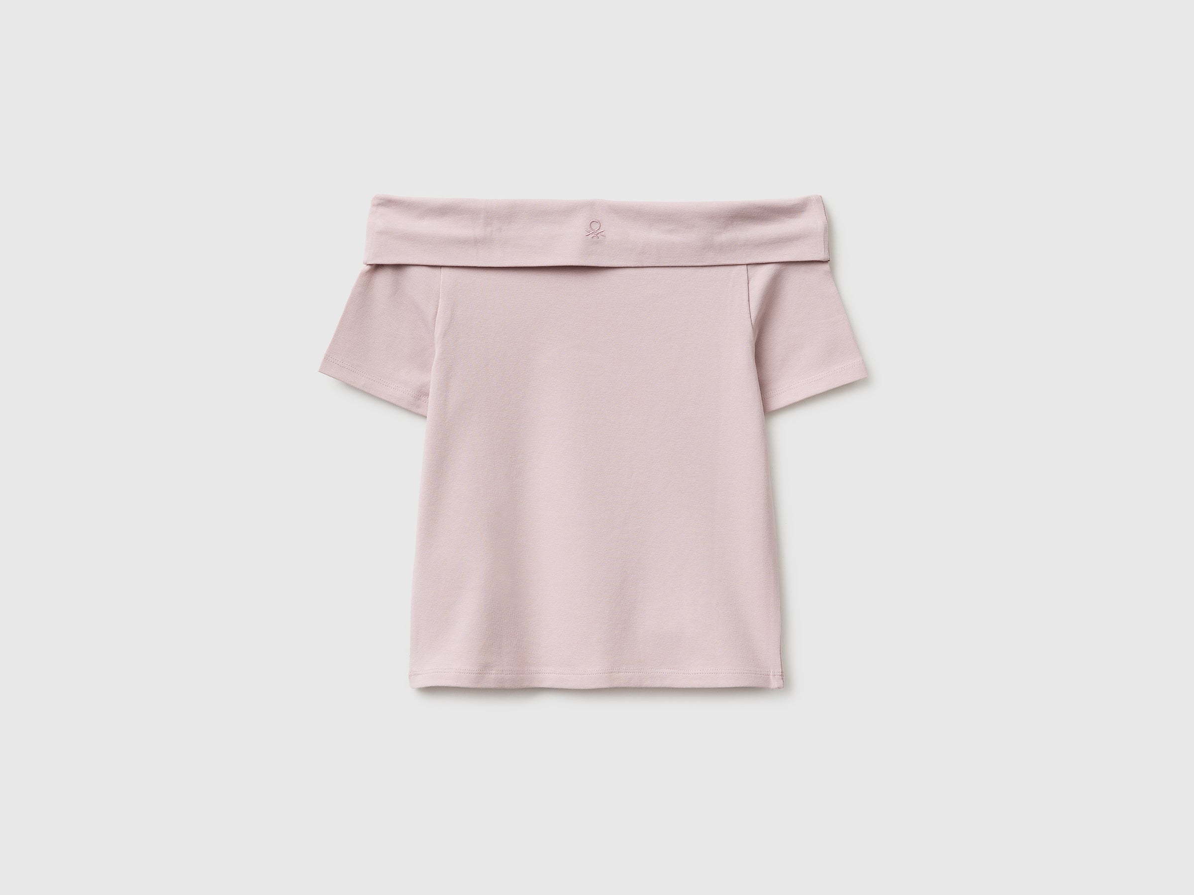 Boat-neck T-shirt - ucb_image_BS