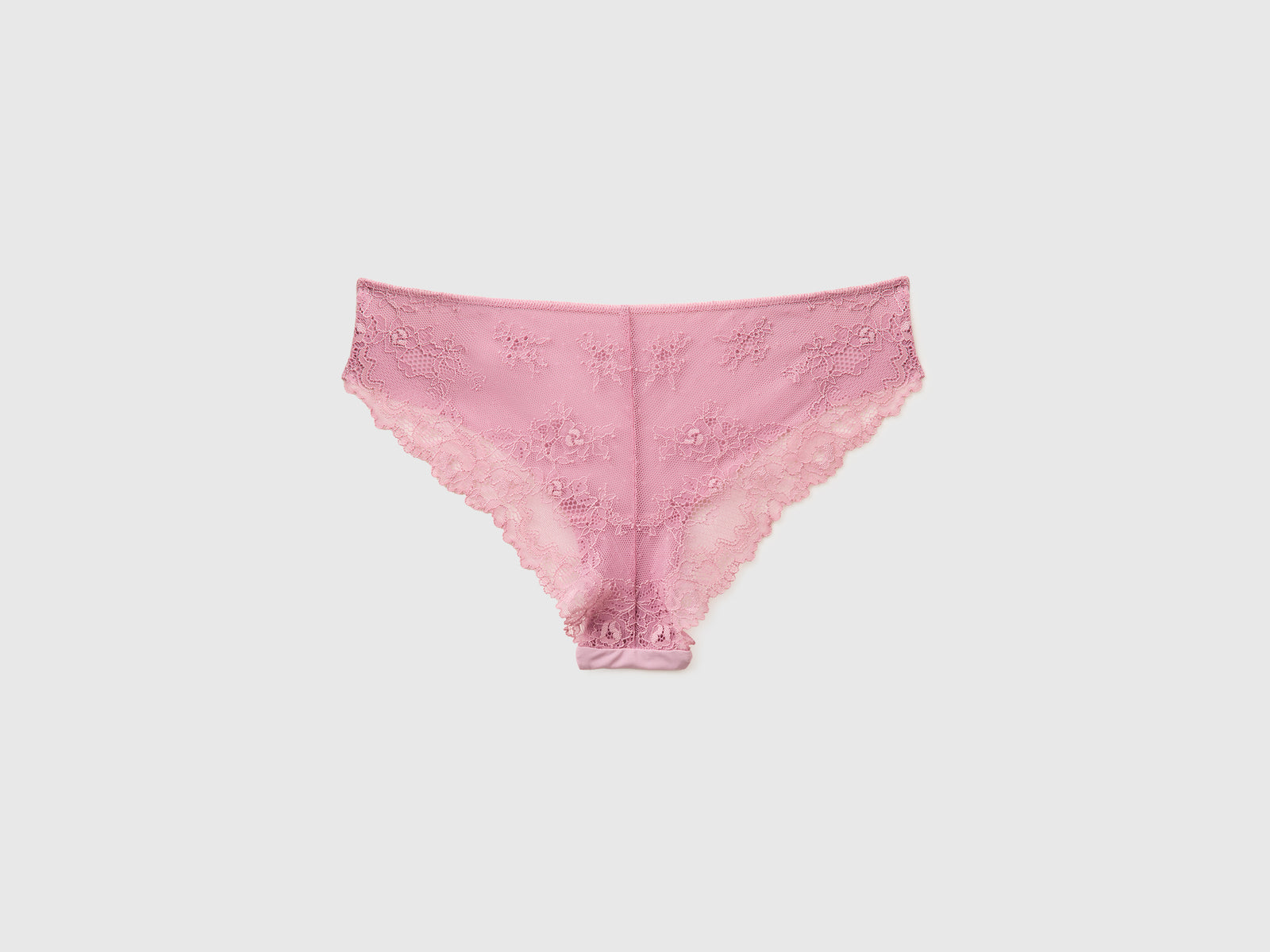 Stretch Brazilian with lace - ucb_image_BS