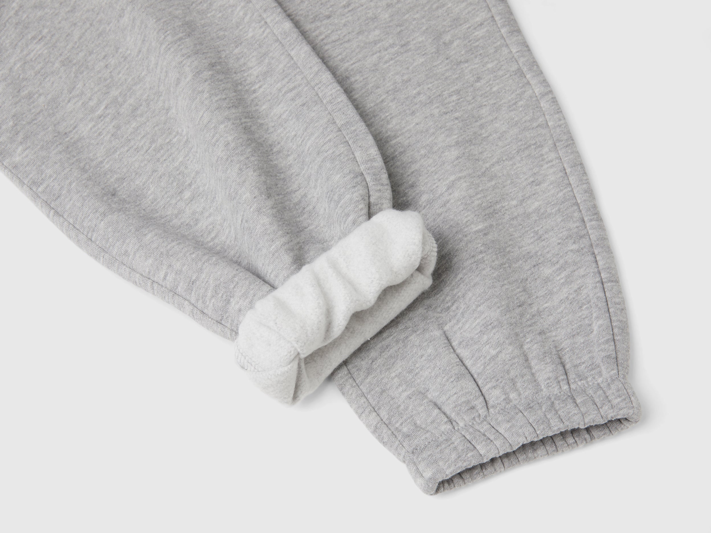 Joggers em felpo com cordão de ajuste - ucb_image_DS1