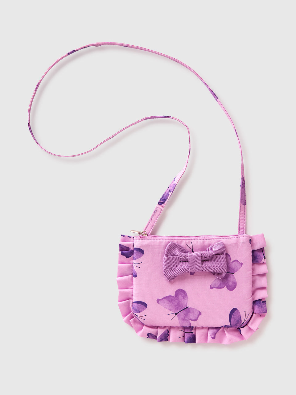 Bag with rouches and bow - ucb_image_FS