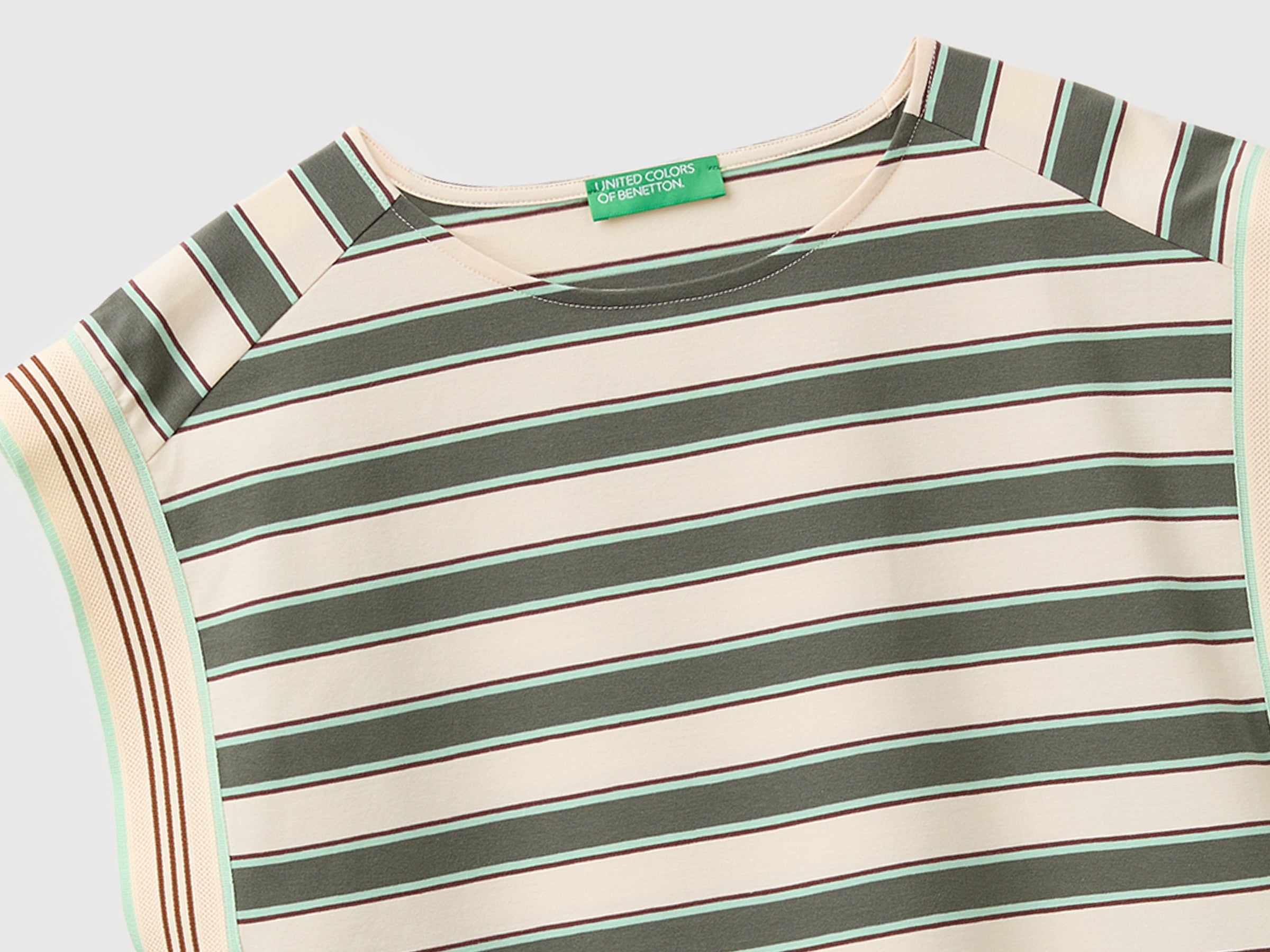 Striped sleeveless T-shirt - ucb_image_FY