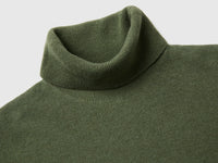 Camisola de gola alta verde militar em pura lã Merino - ucb_image_DS1