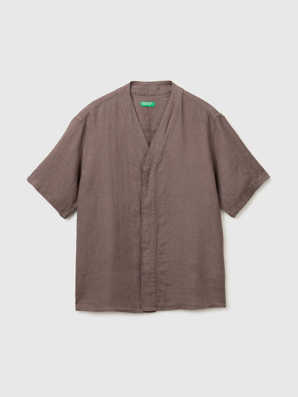 Pure linen V-neck shirt - ucb_image_FS