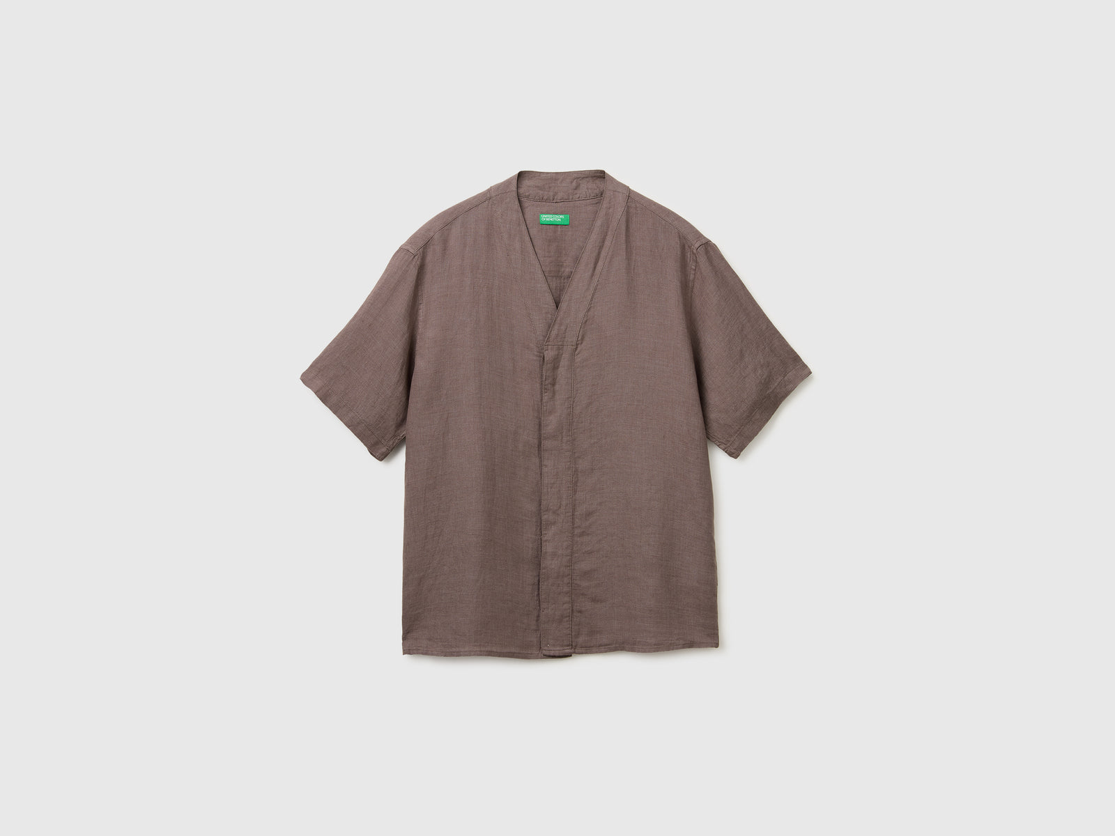 Pure linen V-neck shirt - ucb_image_FS