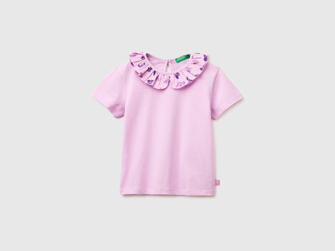 T-shirt with ruffles on the collar - ucb_image_FS
