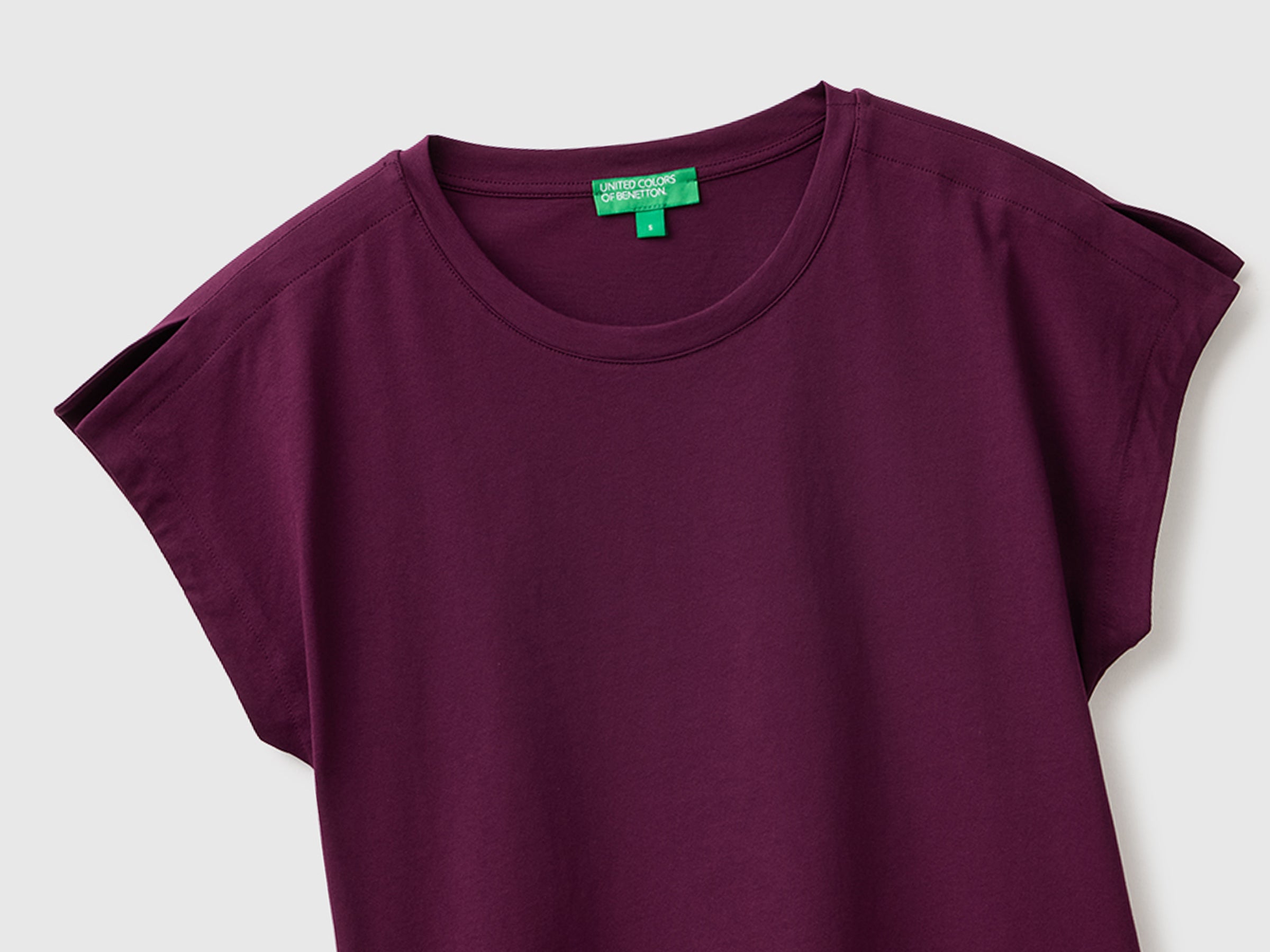 T-shirt com rachas na manga - ucb_image_FY