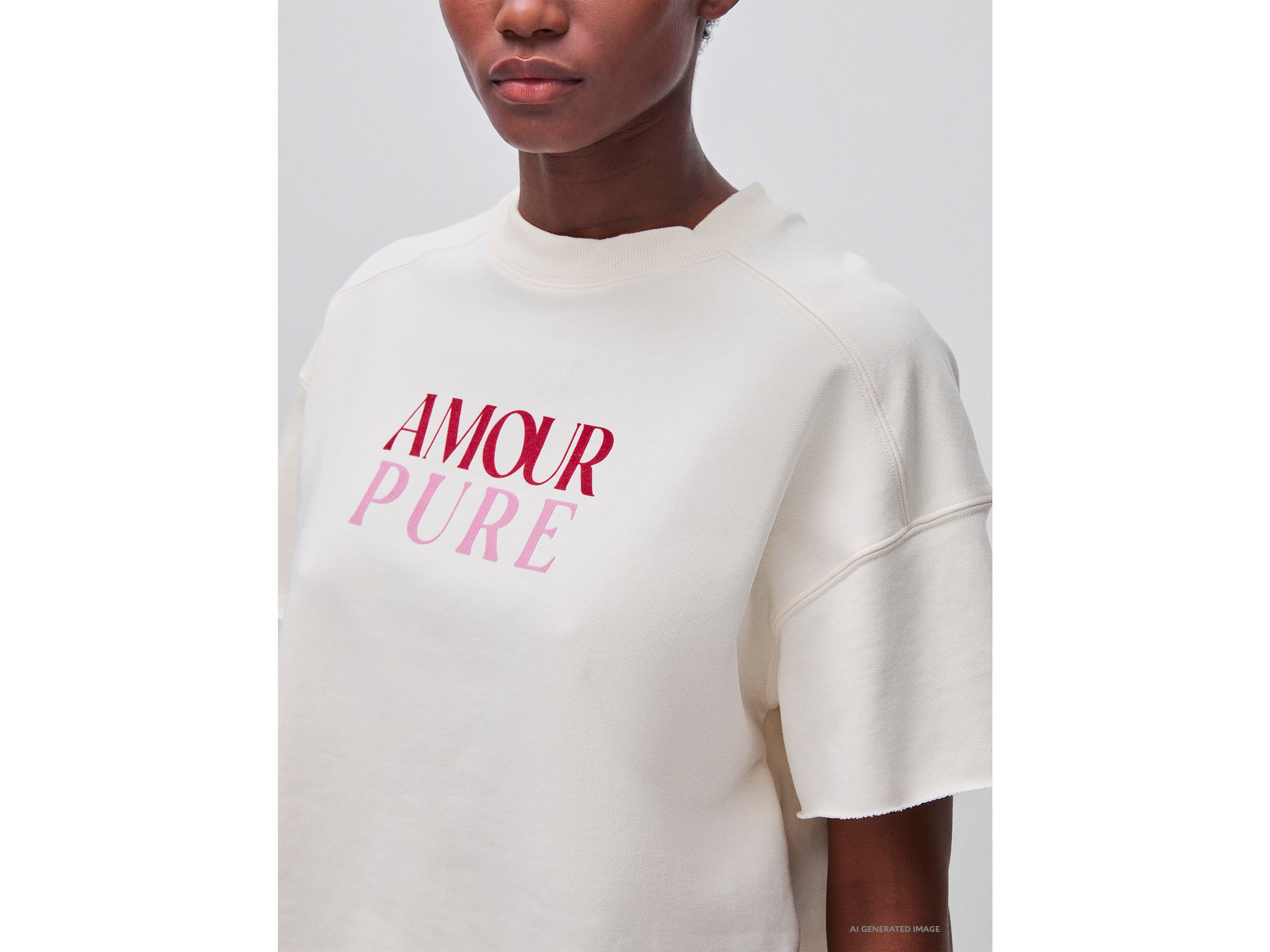 Sweat de manga curta com estampa - ucb_image_FY