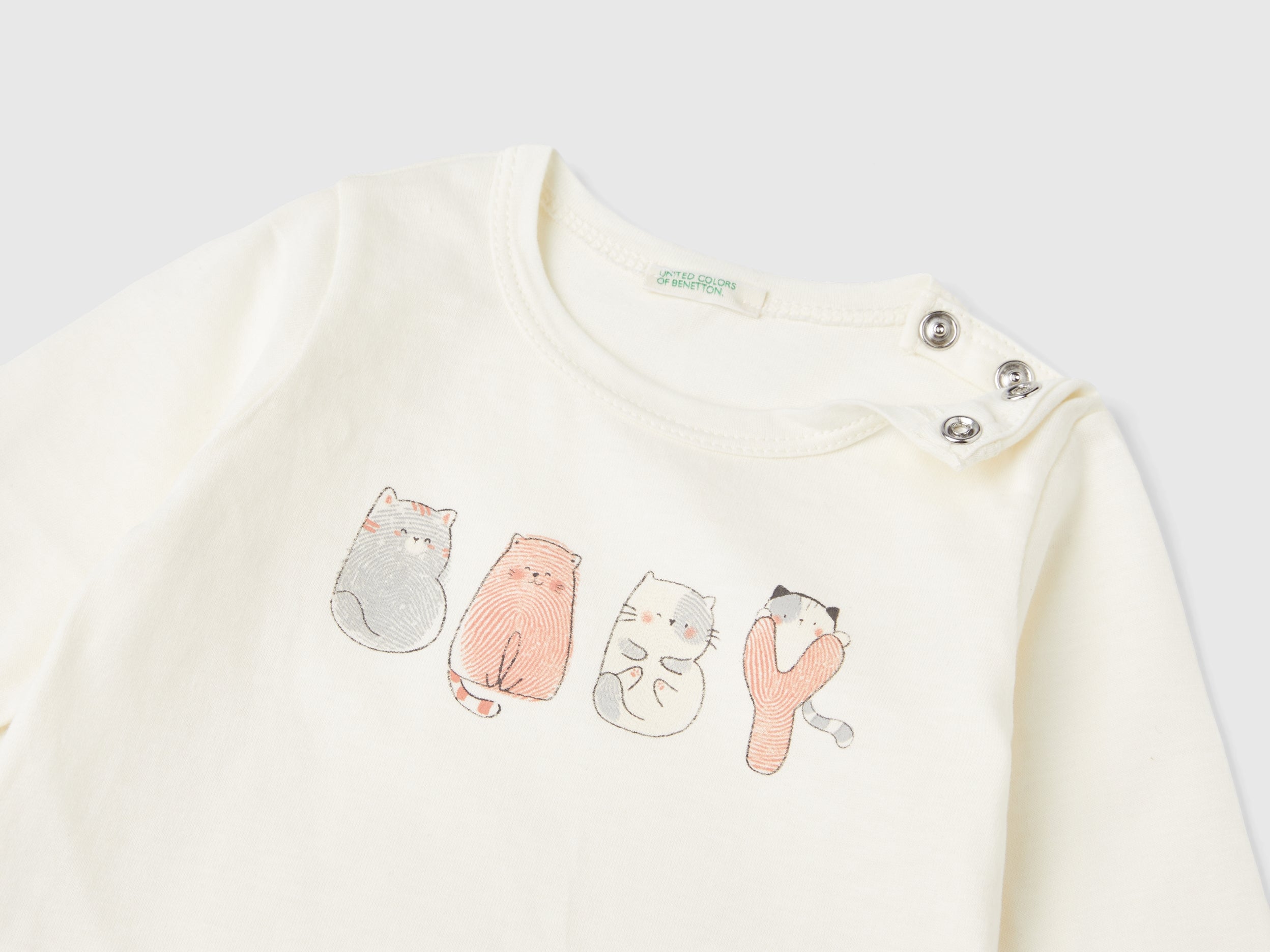 T-shirt com estampa em algodão orgânico - ucb_image_DS1
