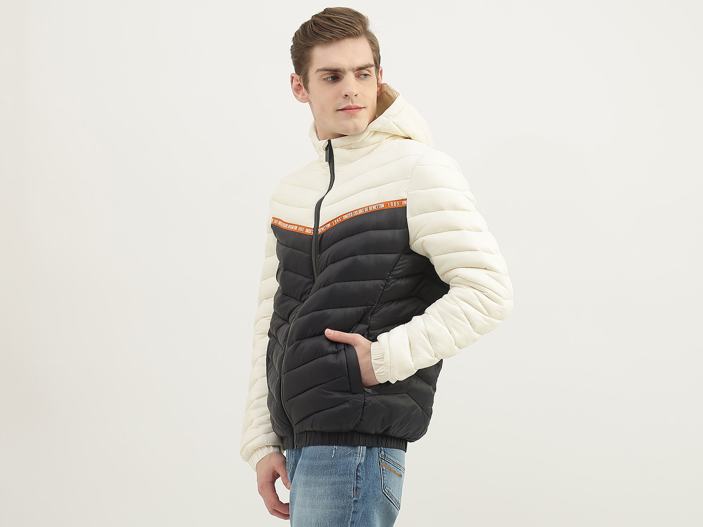 CHEVRON COLOR BLOCK PUFFER JACKET image number 1