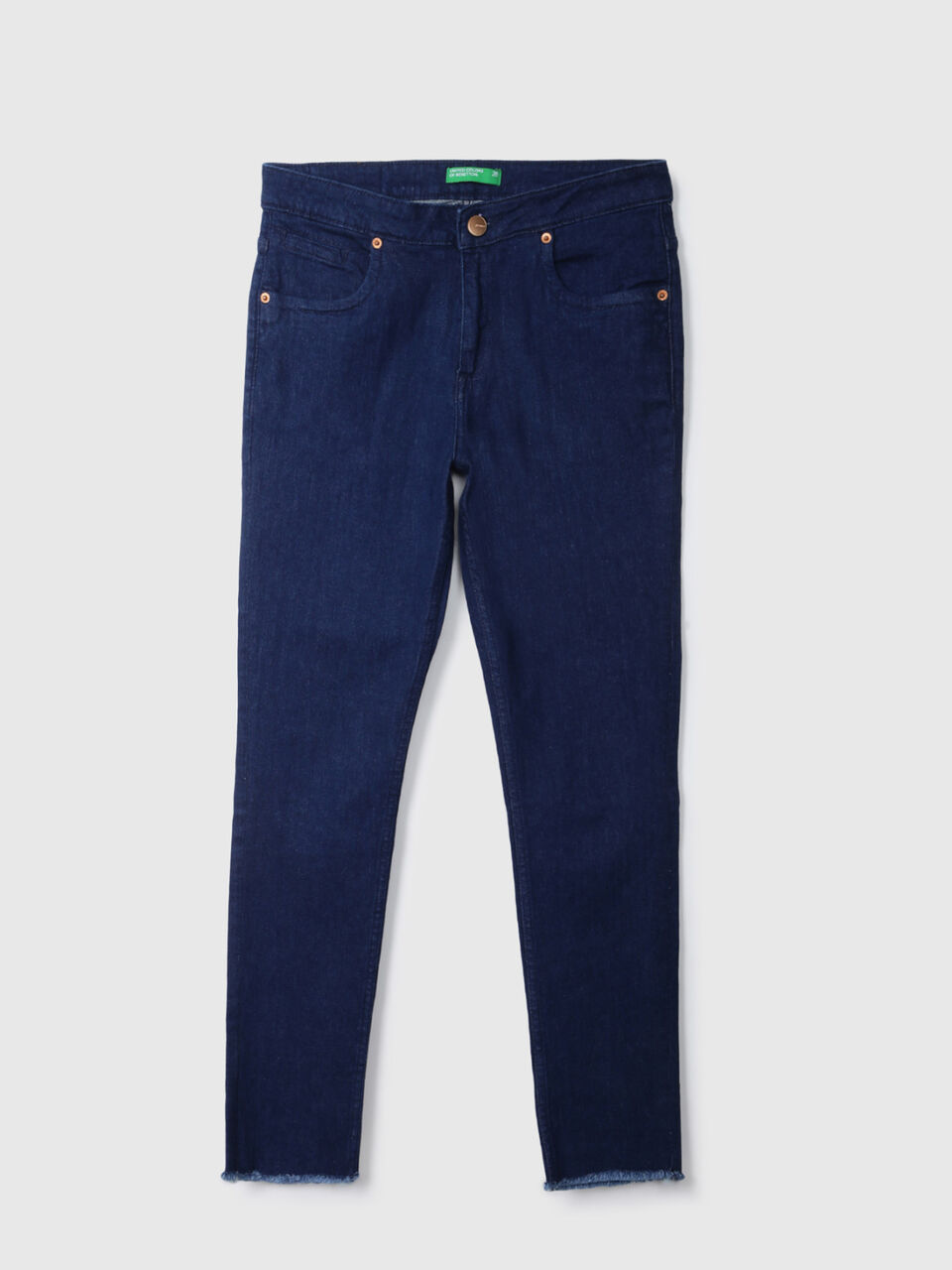 Jegging With Clean Waistband & Raw Edge image number 1