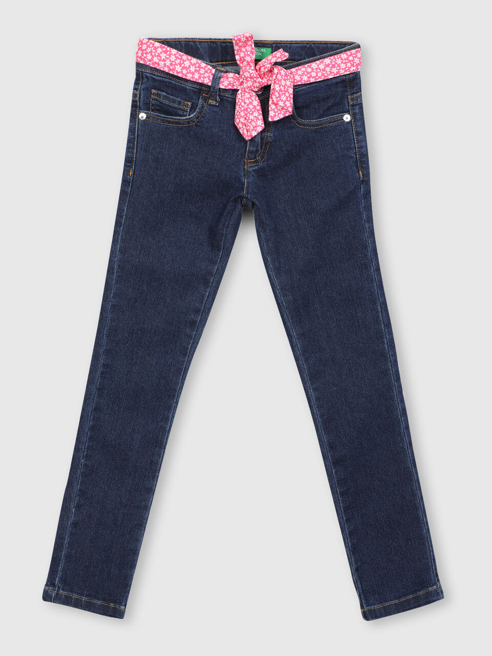 Basic denim with belt image number 1