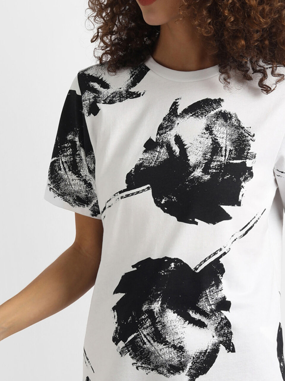 T-Shirt With Natural Vibes Print image number null