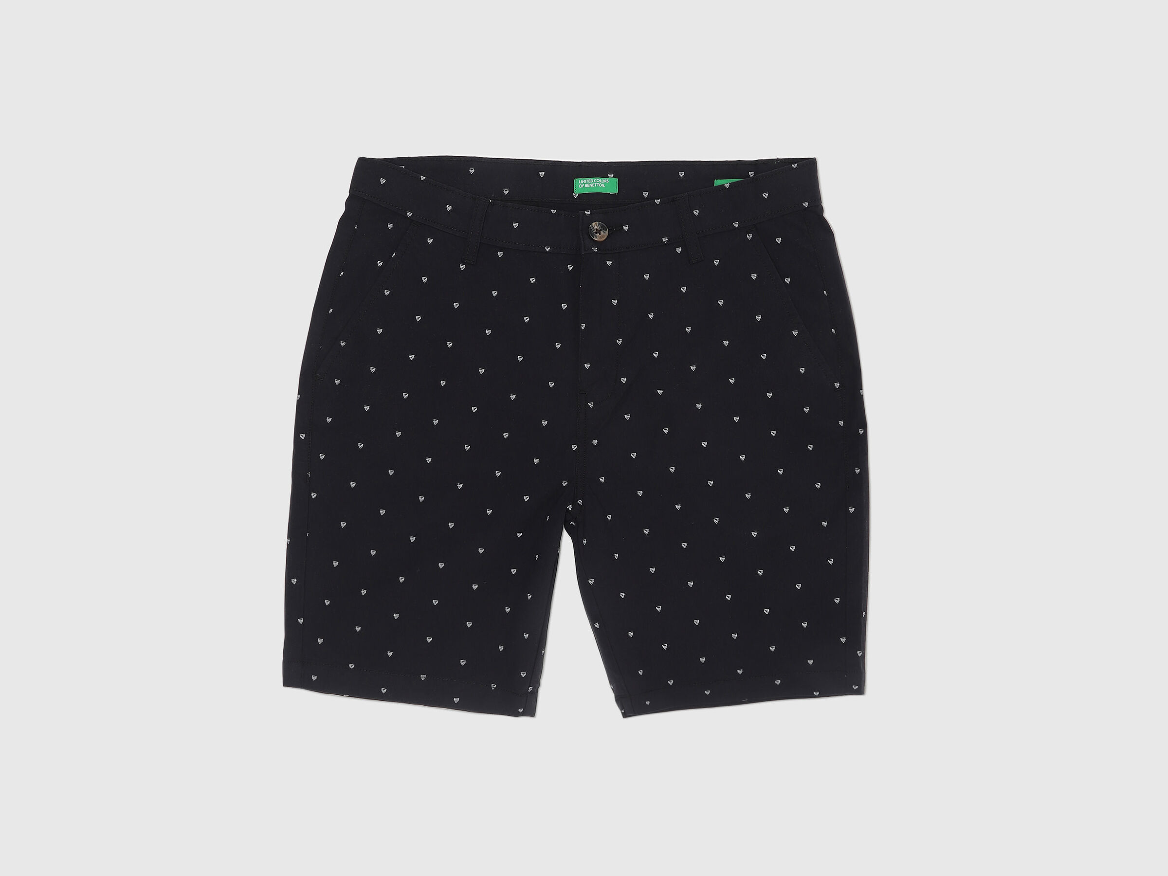 Slim Fit 2 Triangle Printed Shorts image number 5