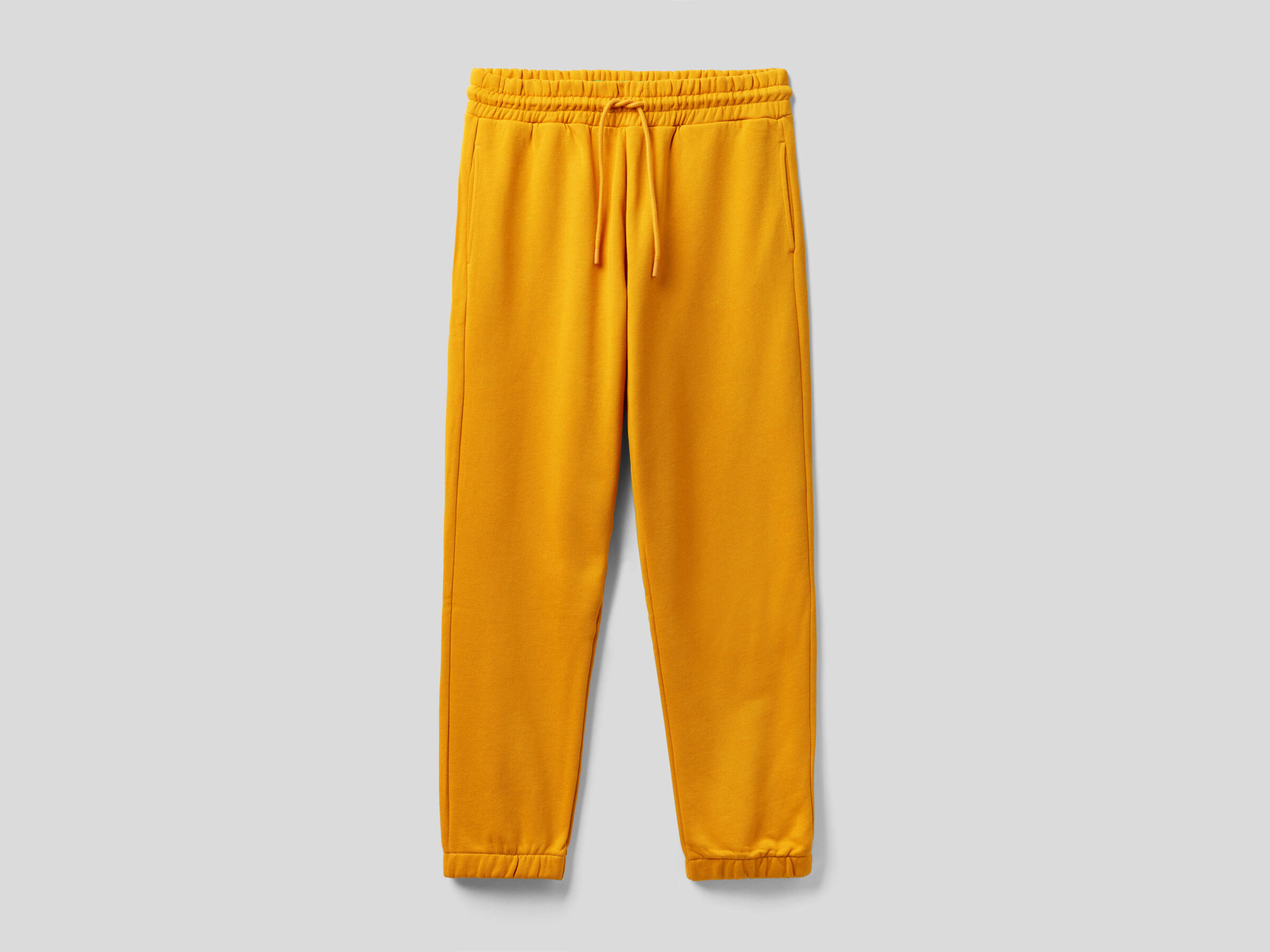 JOGGER image number 3