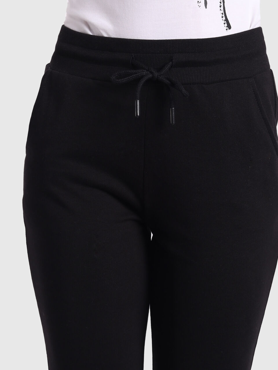 Basic Joggers image number null