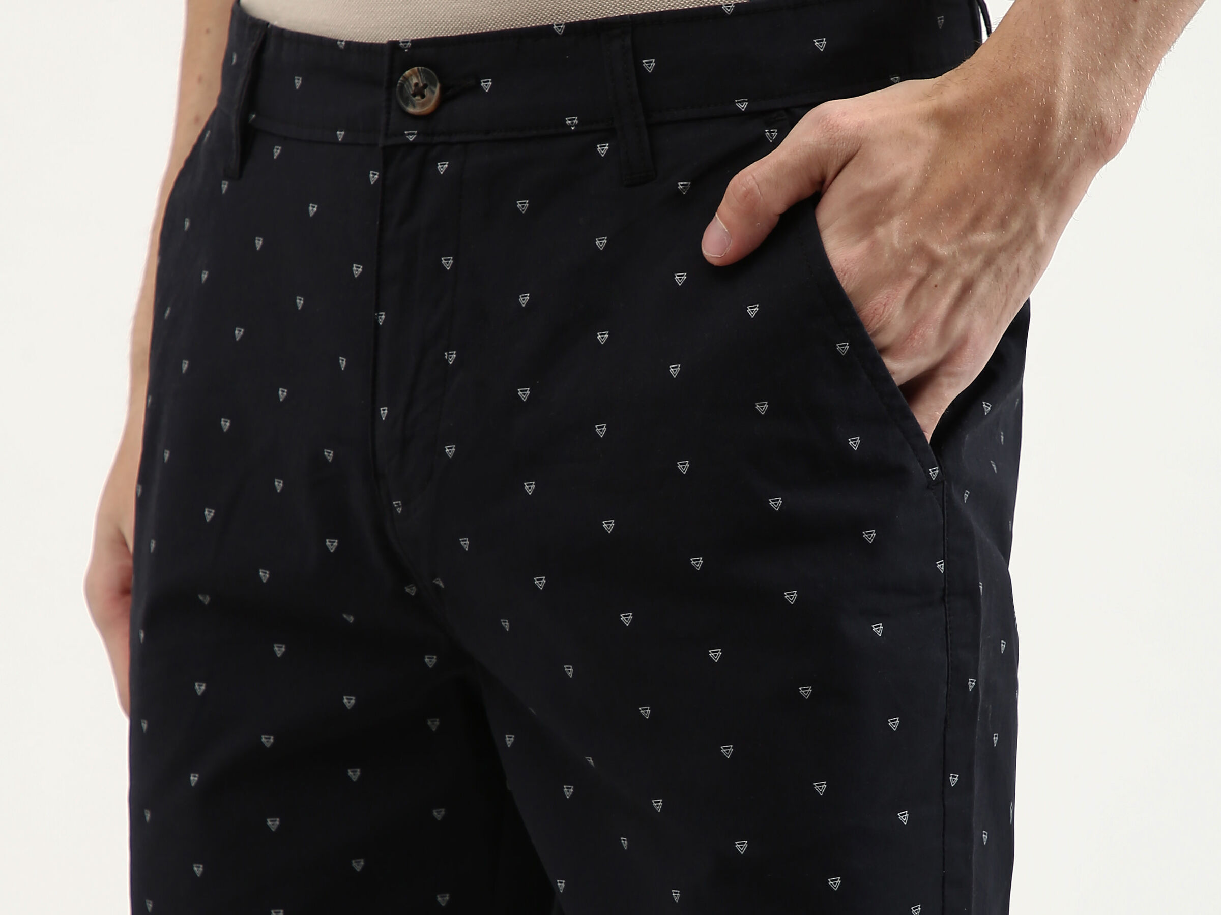 Slim Fit 2 Triangle Printed Shorts image number 4