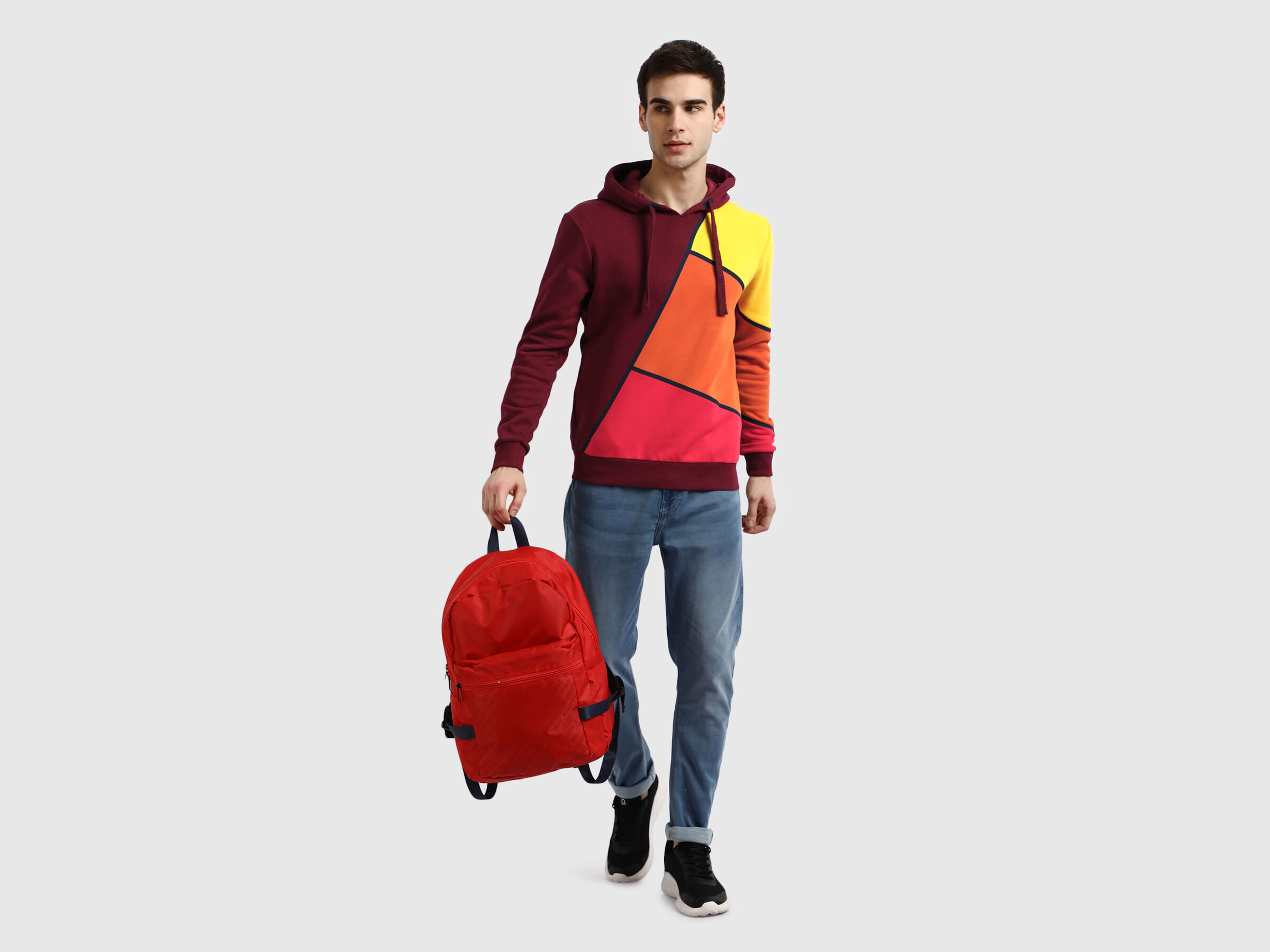 Biased Color Blocked Sweatshirt image number 3