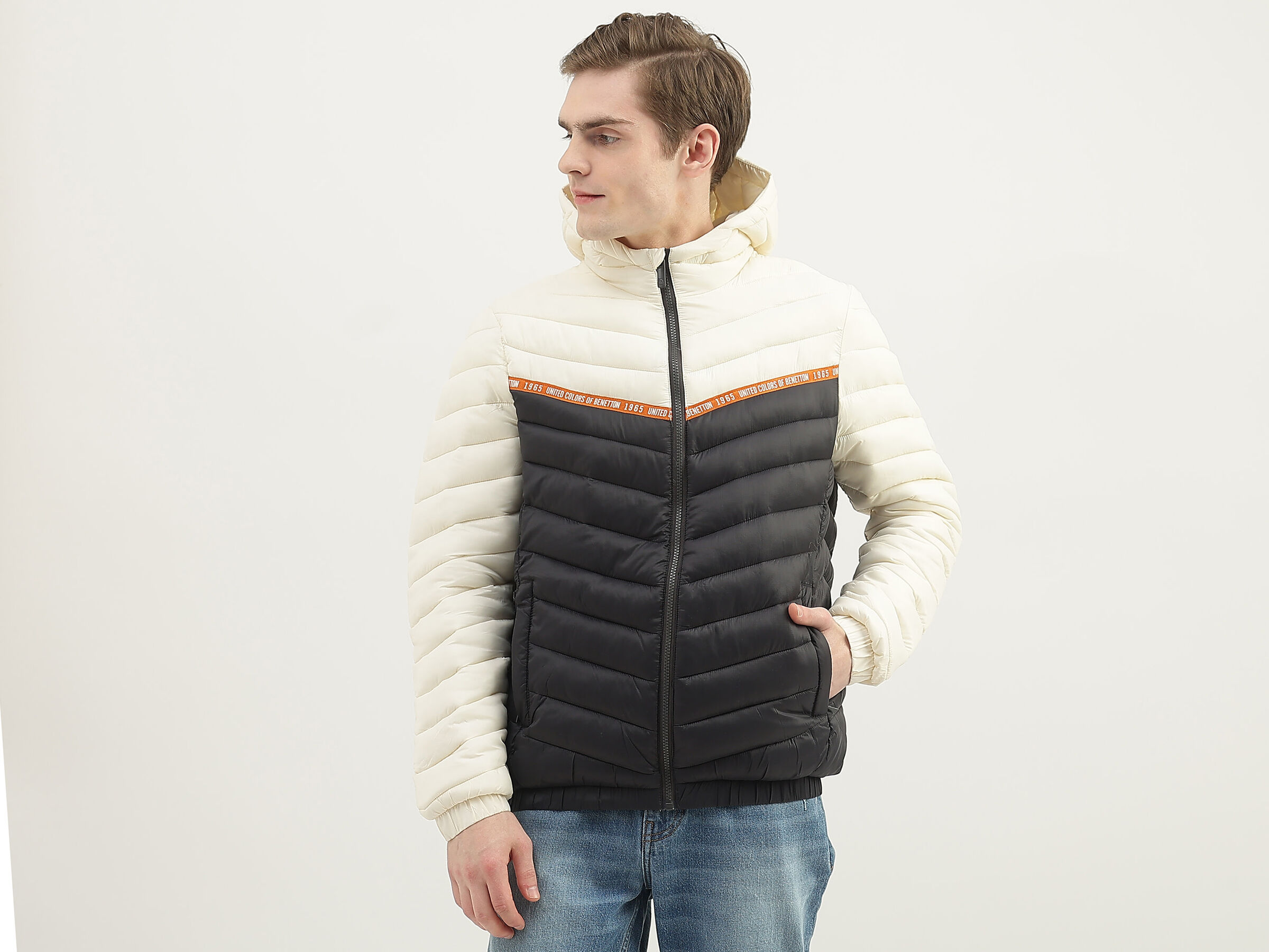 CHEVRON COLOR BLOCK PUFFER JACKET image number 0