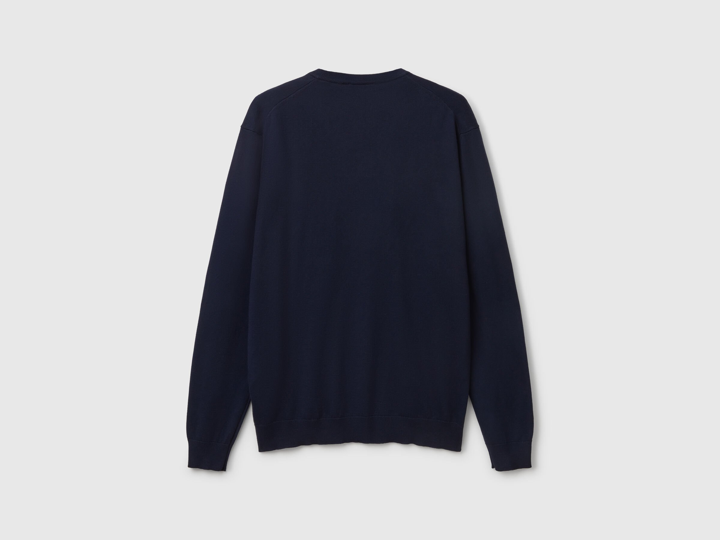 V NECK SWEATER L/S Men image number 4
