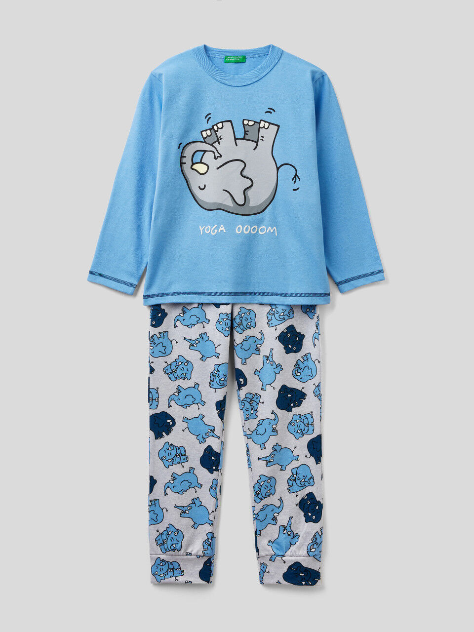 Langer Pyjama in 100% Baumwolle mit Print