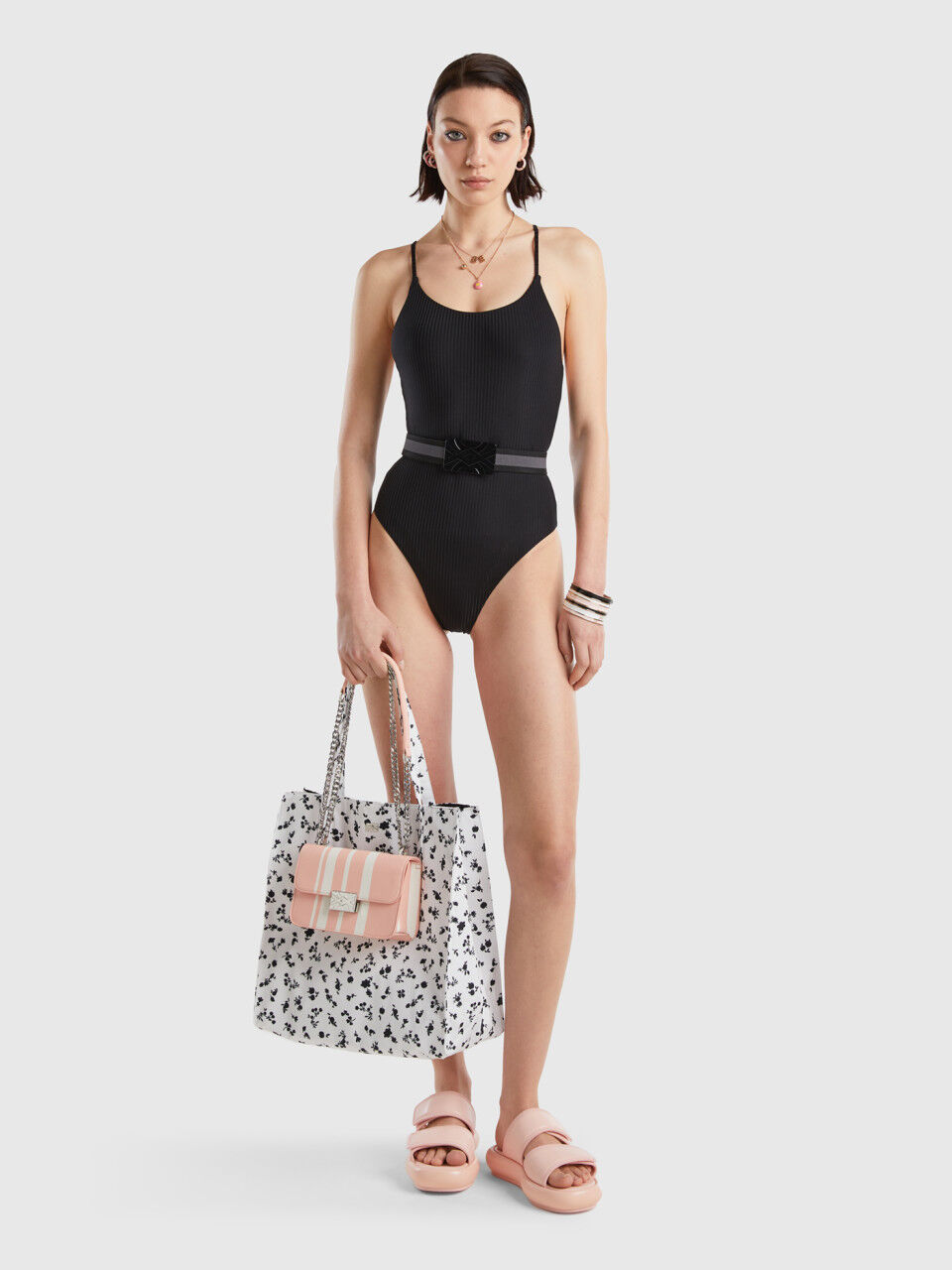 One-piece swimsuit in recycled nylon