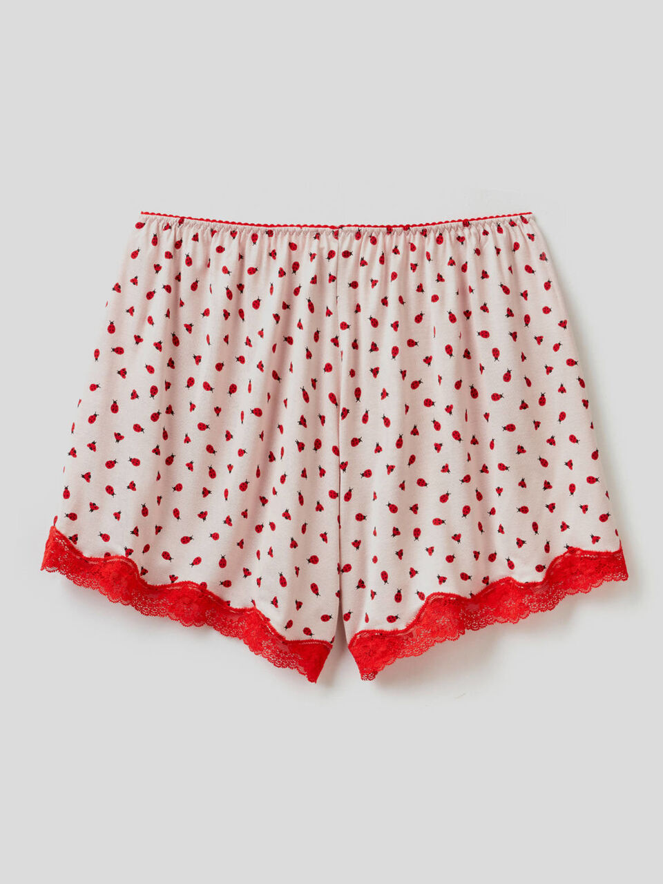 Shorts fantasia con pizzo image number 2