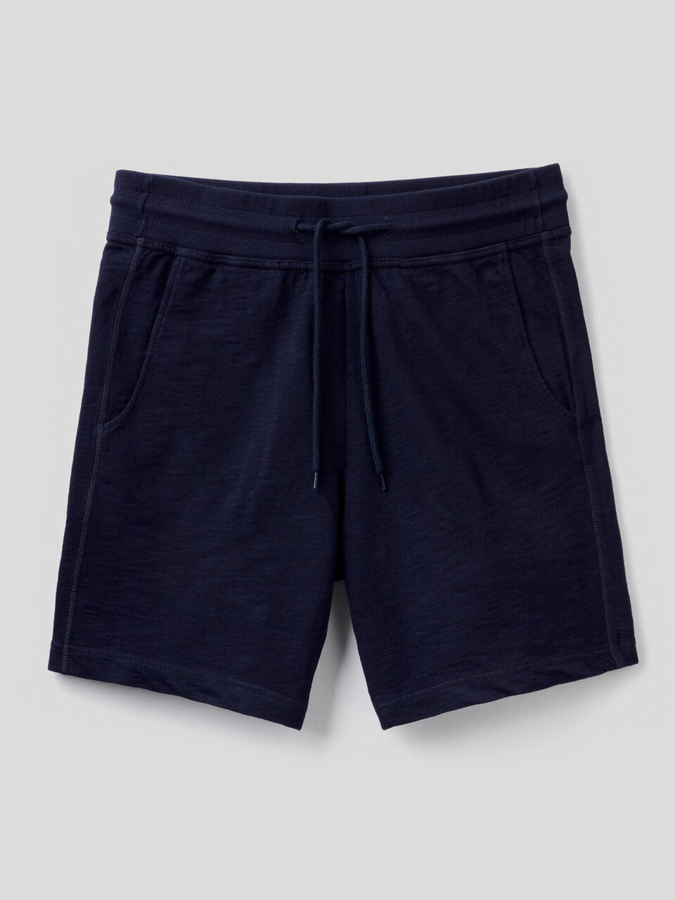 Fleece bermudas with drawstring image number 1