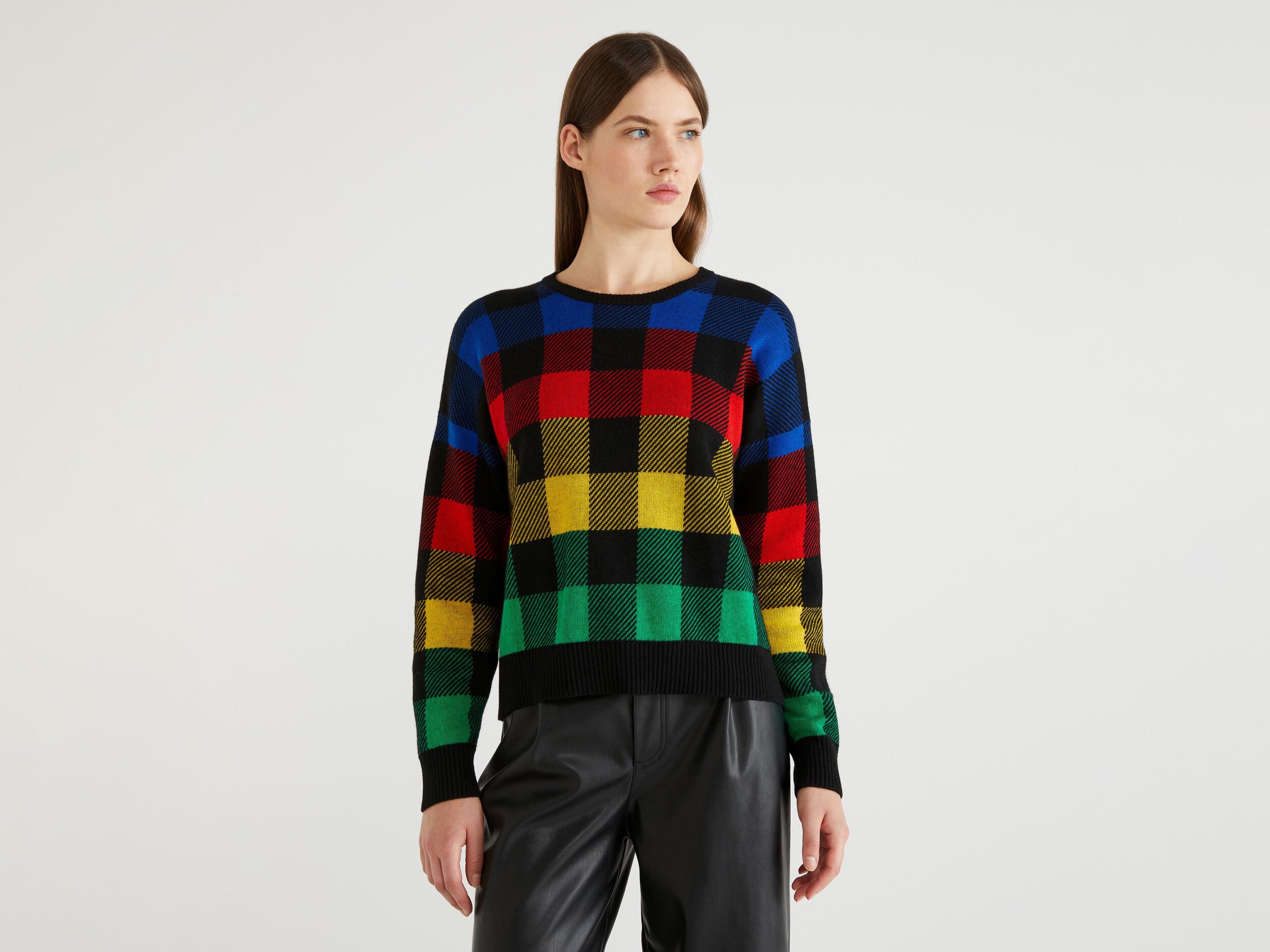 Pull à motifs multicolores