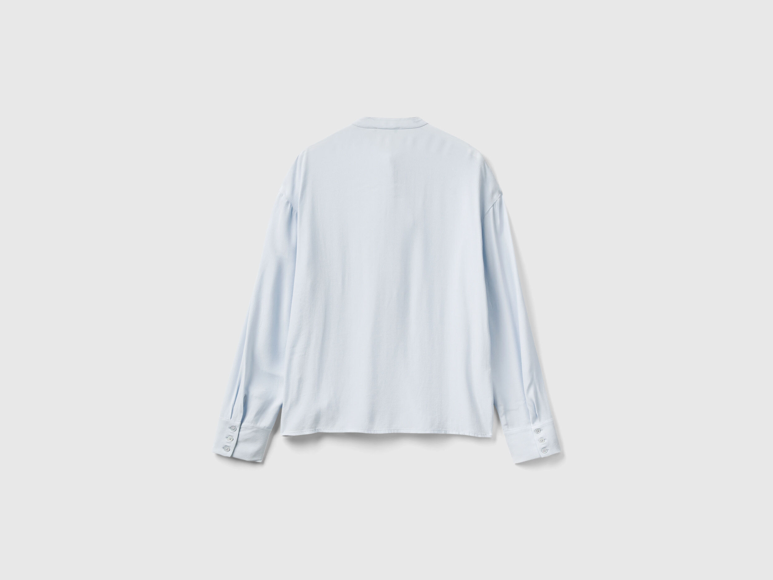 Light blue 2024 flowy top