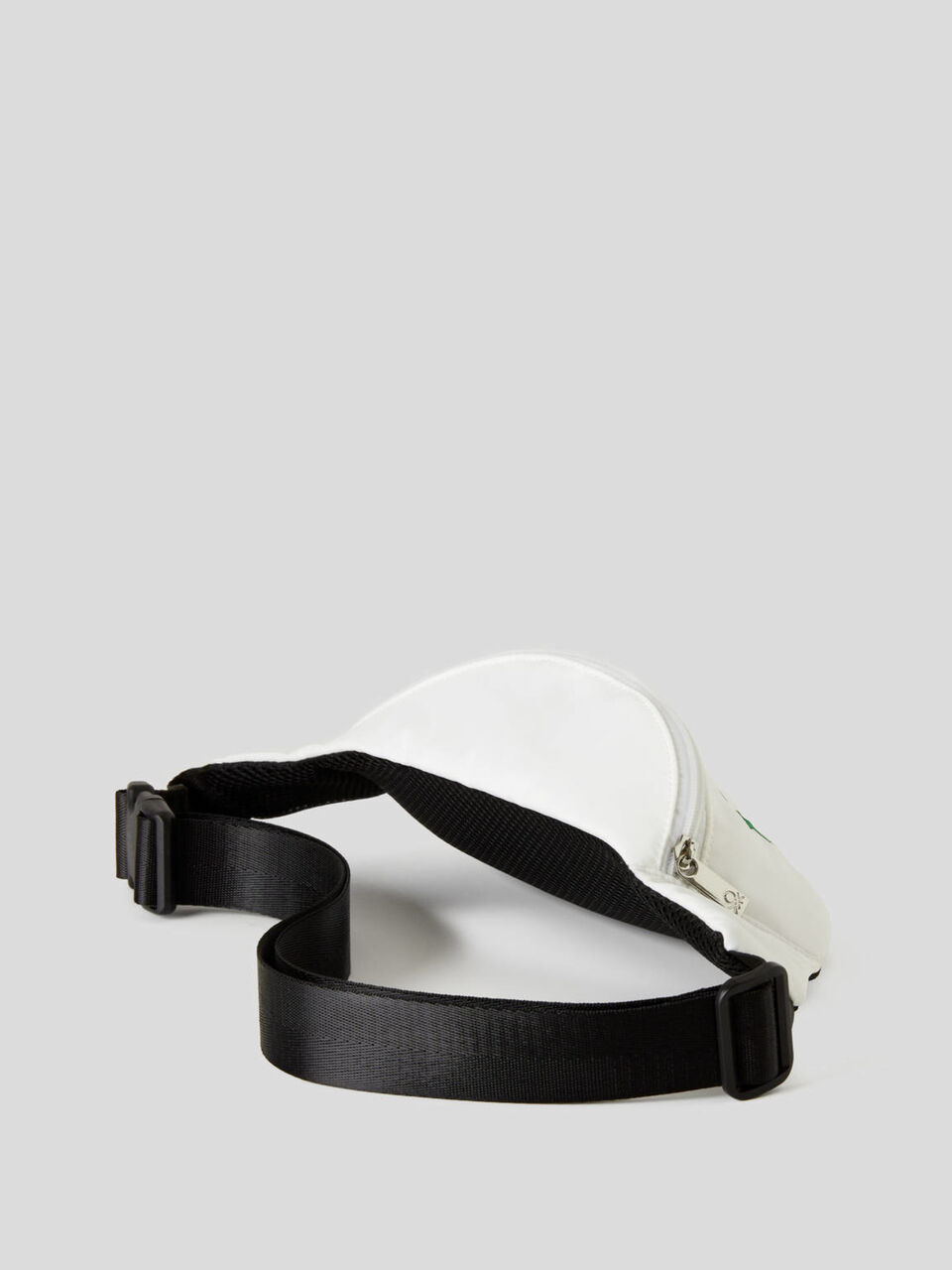 Unisex bum bag with embroidered logo image number 2