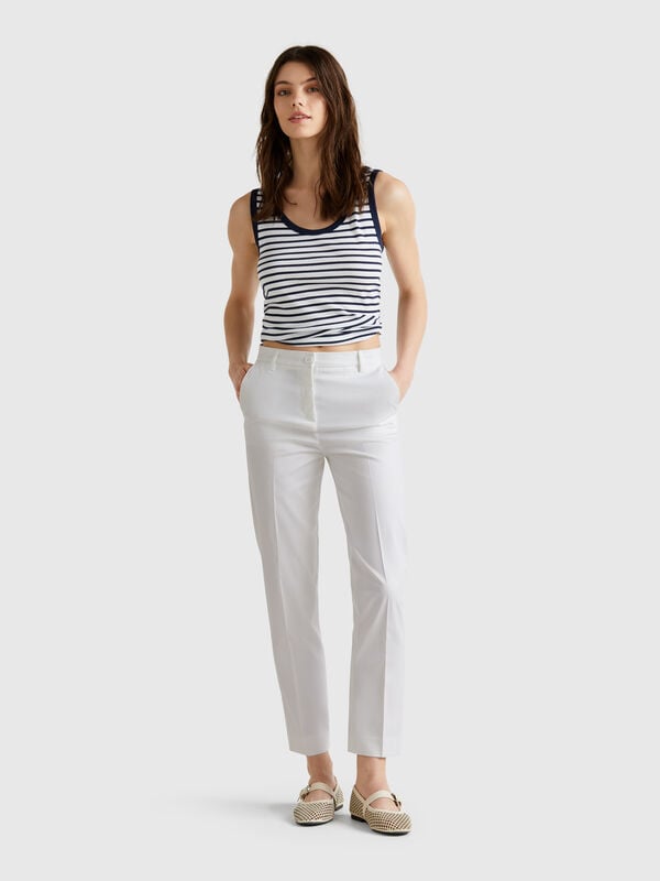 Pantalon chino en coton stretch Femme