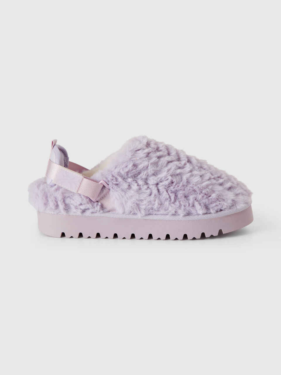 Boo fluffy sales stripe slipper