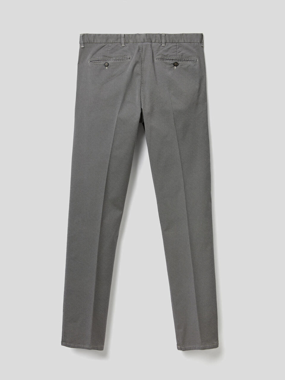 Slim-Fit-Chinos aus elastischer Baumwolle image number 2