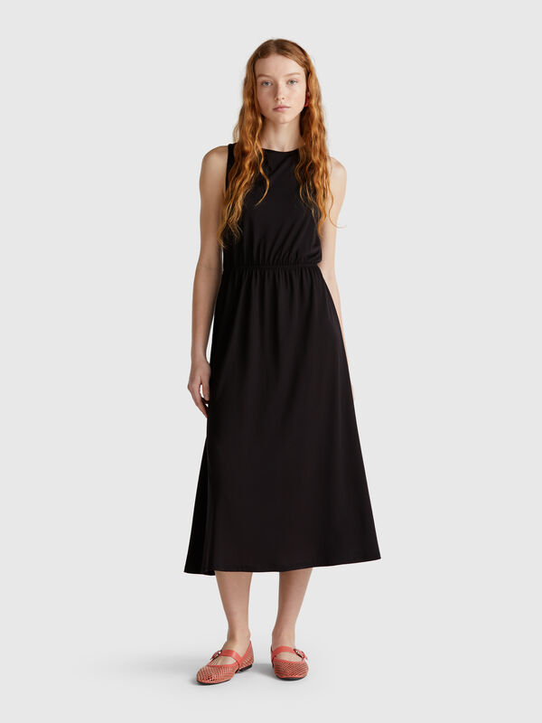 Vestito con apertura sul retro Donna