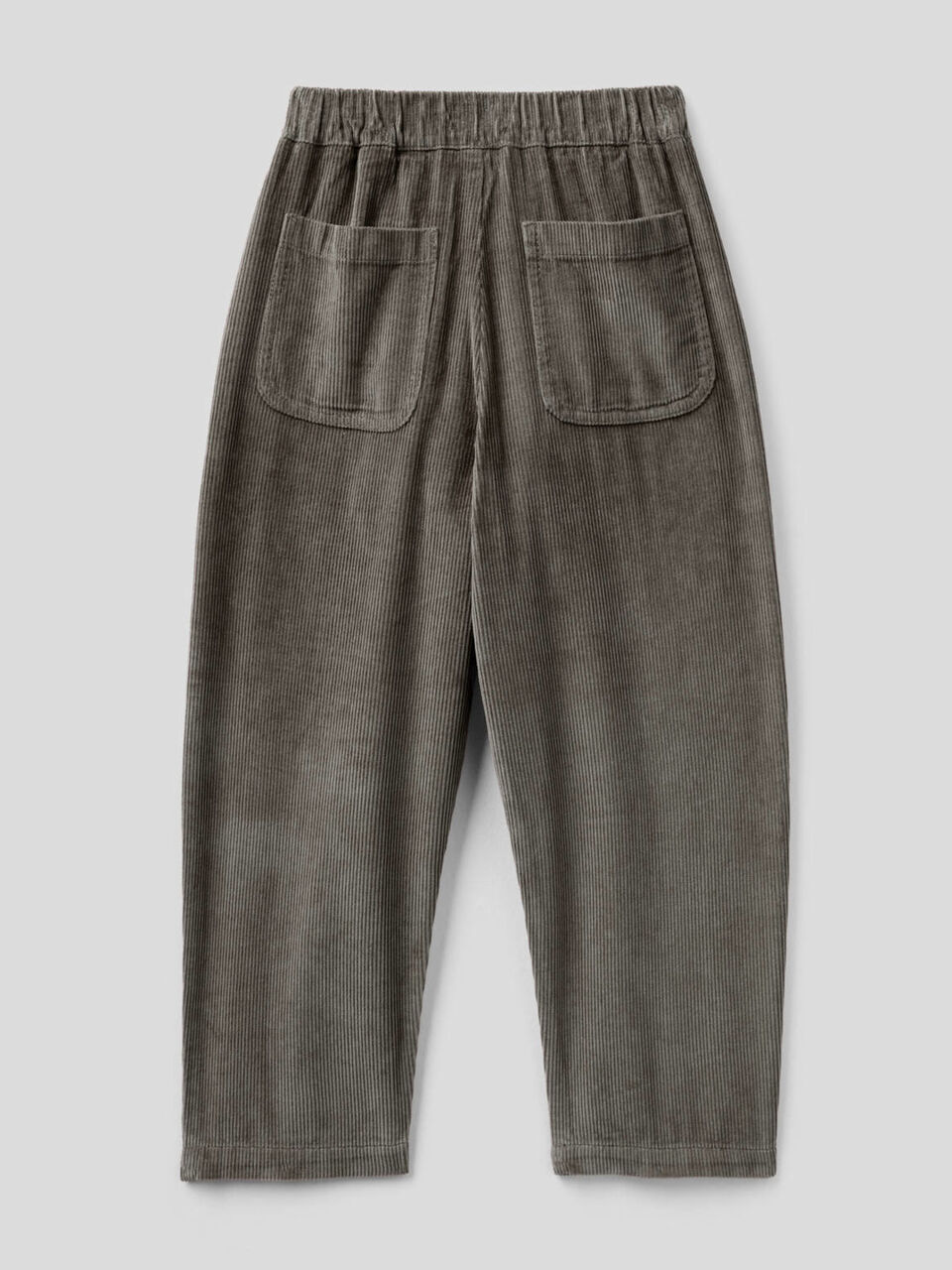 Pantalon slouchy en velours côtelé image number 2