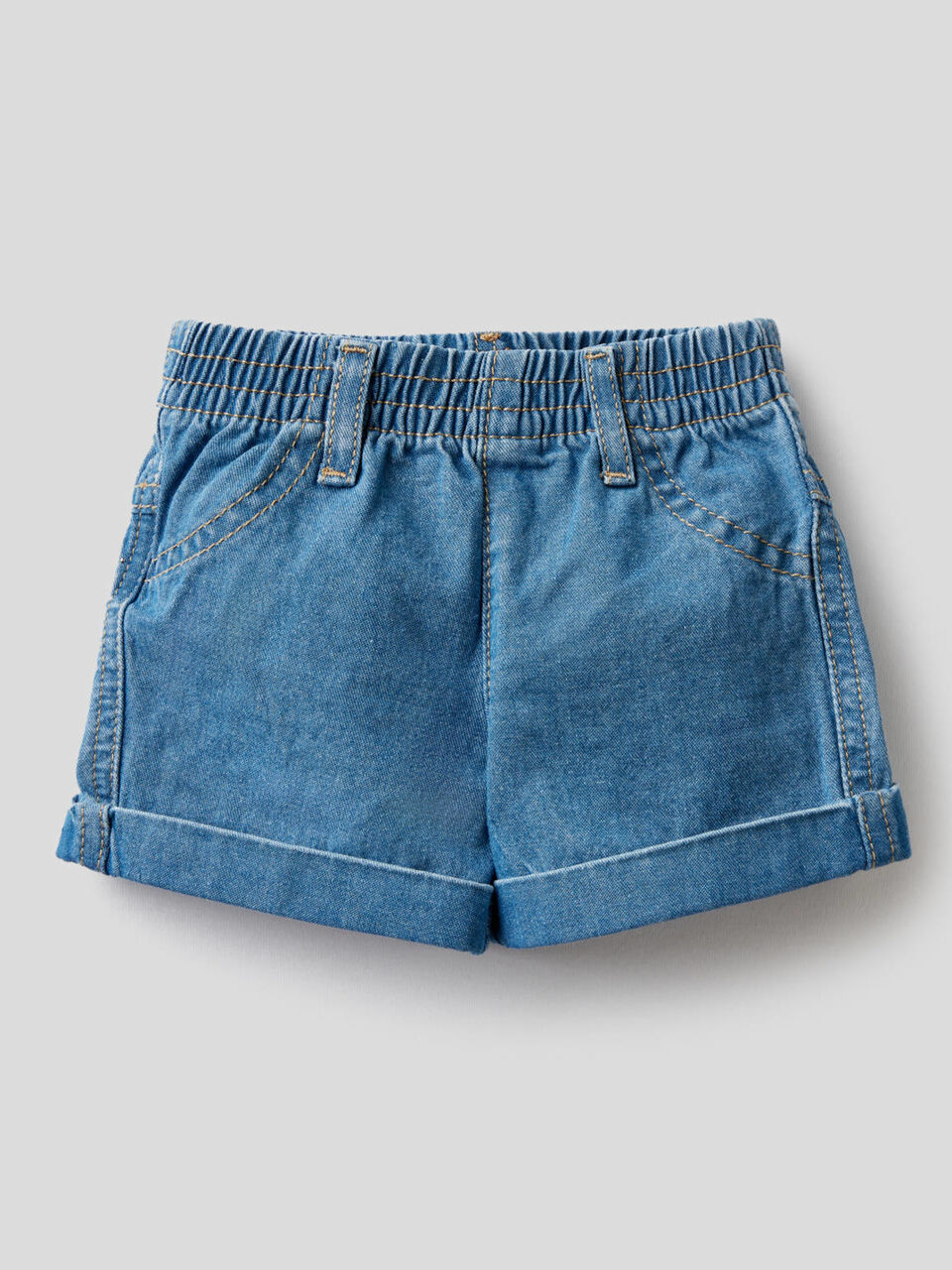 Shorts aus Denim in 100% Baumwolle image number 1