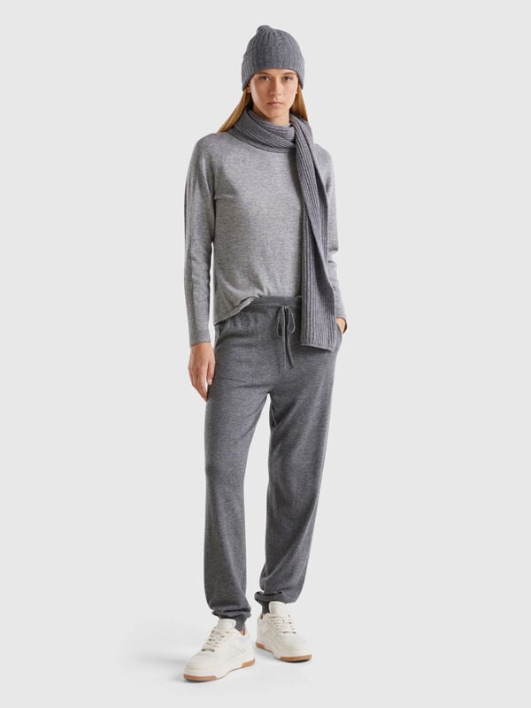 Sporthose in Dunkelgrau in gemischtem Cashmere Damen