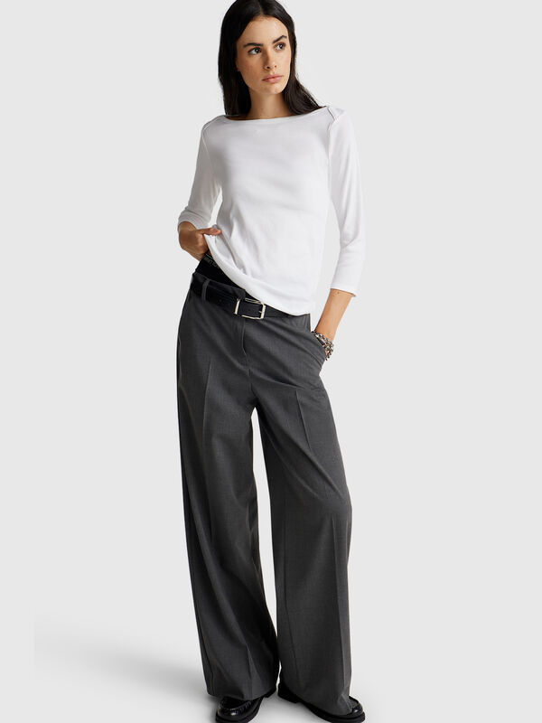 T-shirt con scollo a barchetta Donna