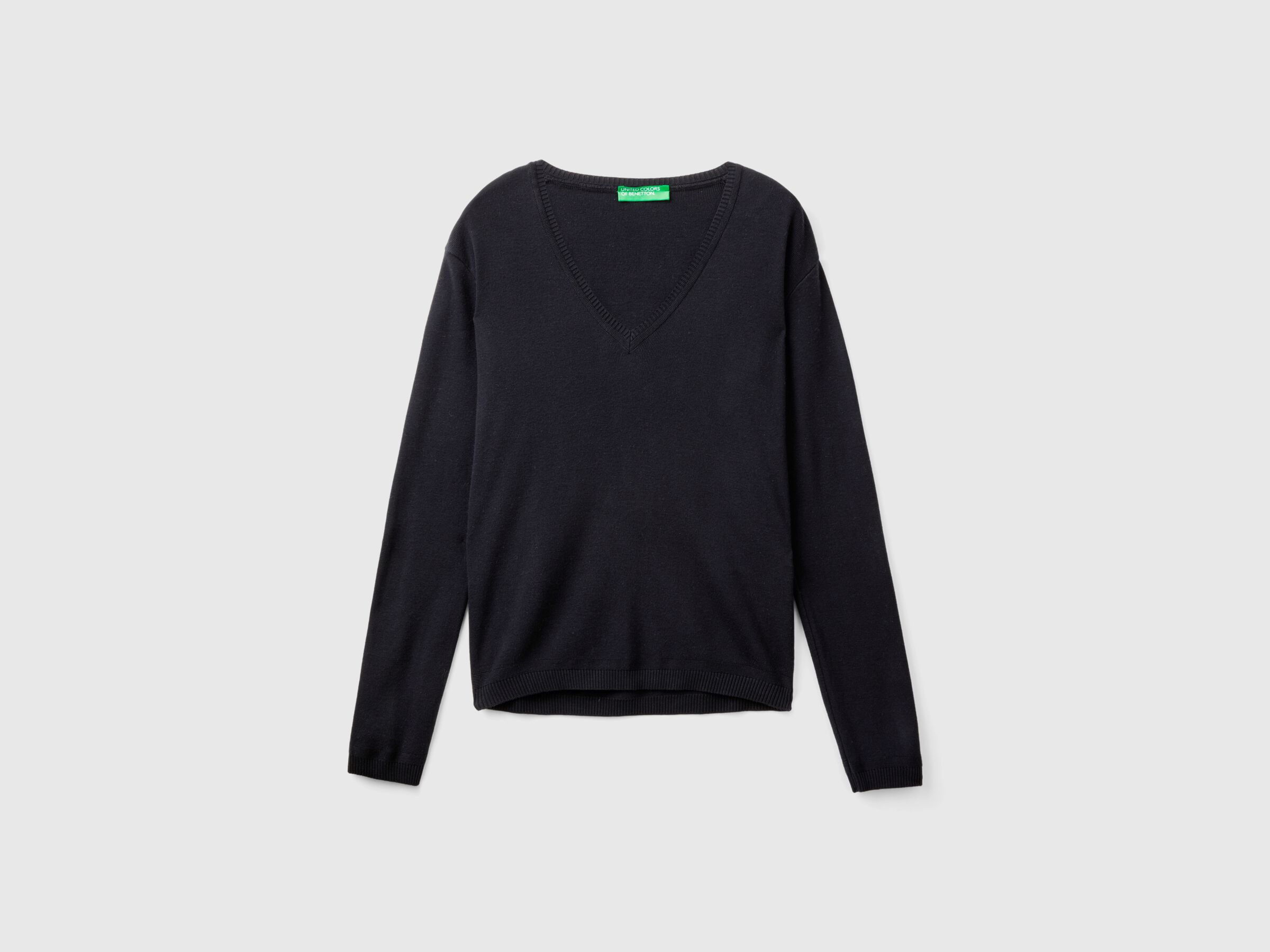 V NECK SWEATER L/S Women image number 3