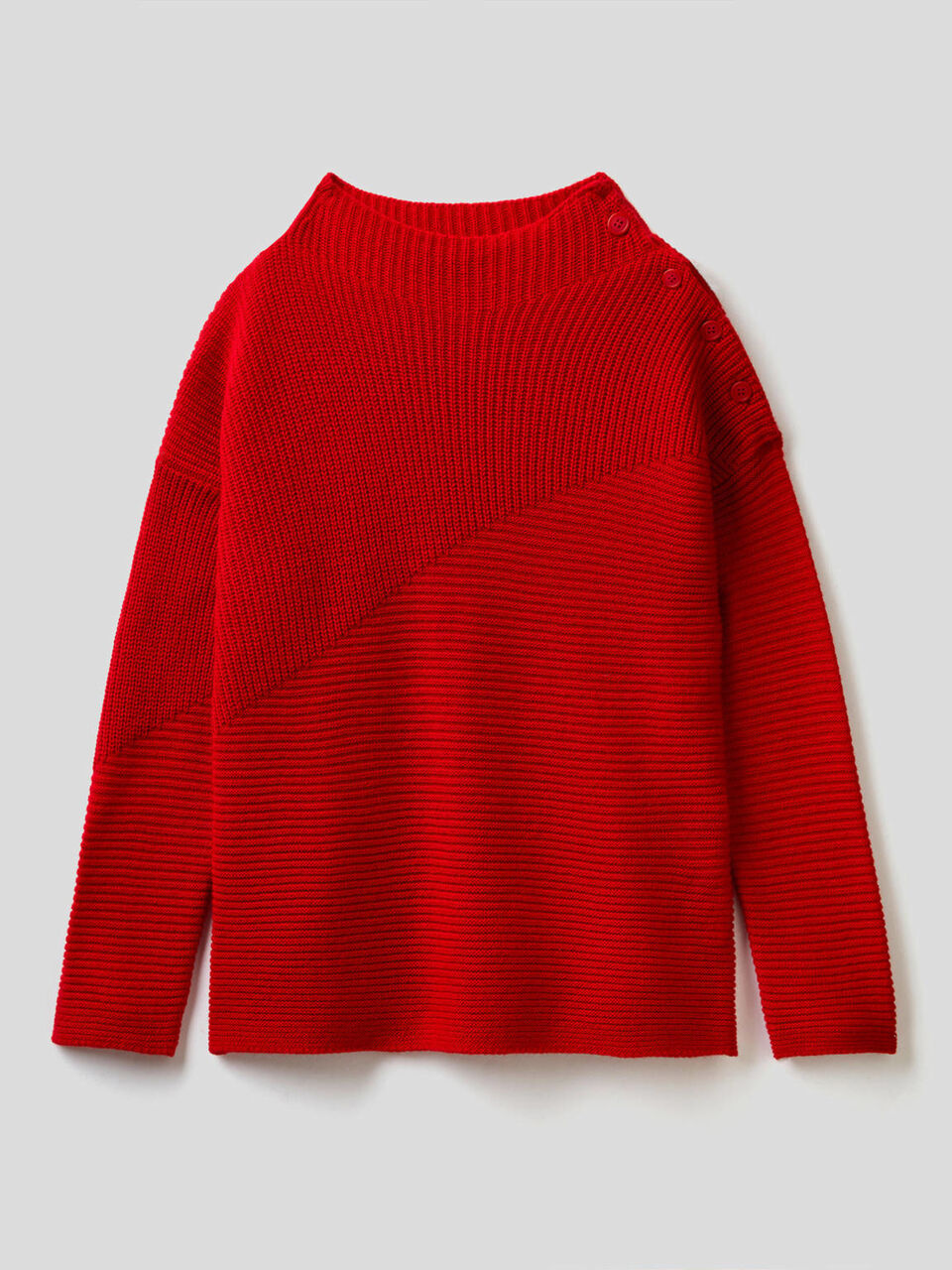 Pullover in einer Wollmischung mit Knöpfen image number 1