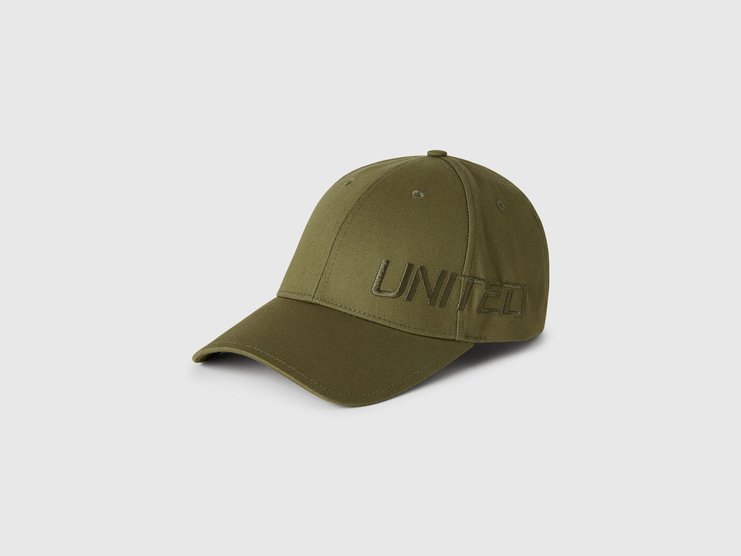 HAT Men image number 0