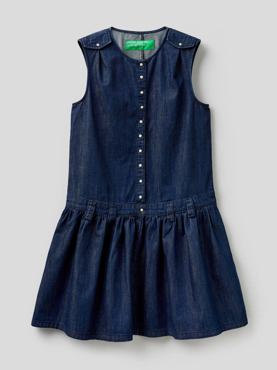 Ärmelloses Kleid aus leichtem Jeans image number 1