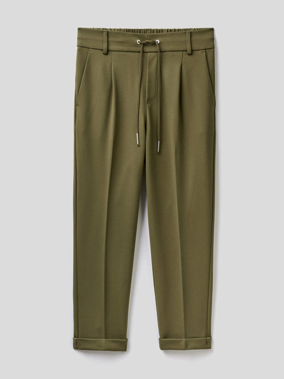 Pantalon avec cordon de serrage et revers image number 1