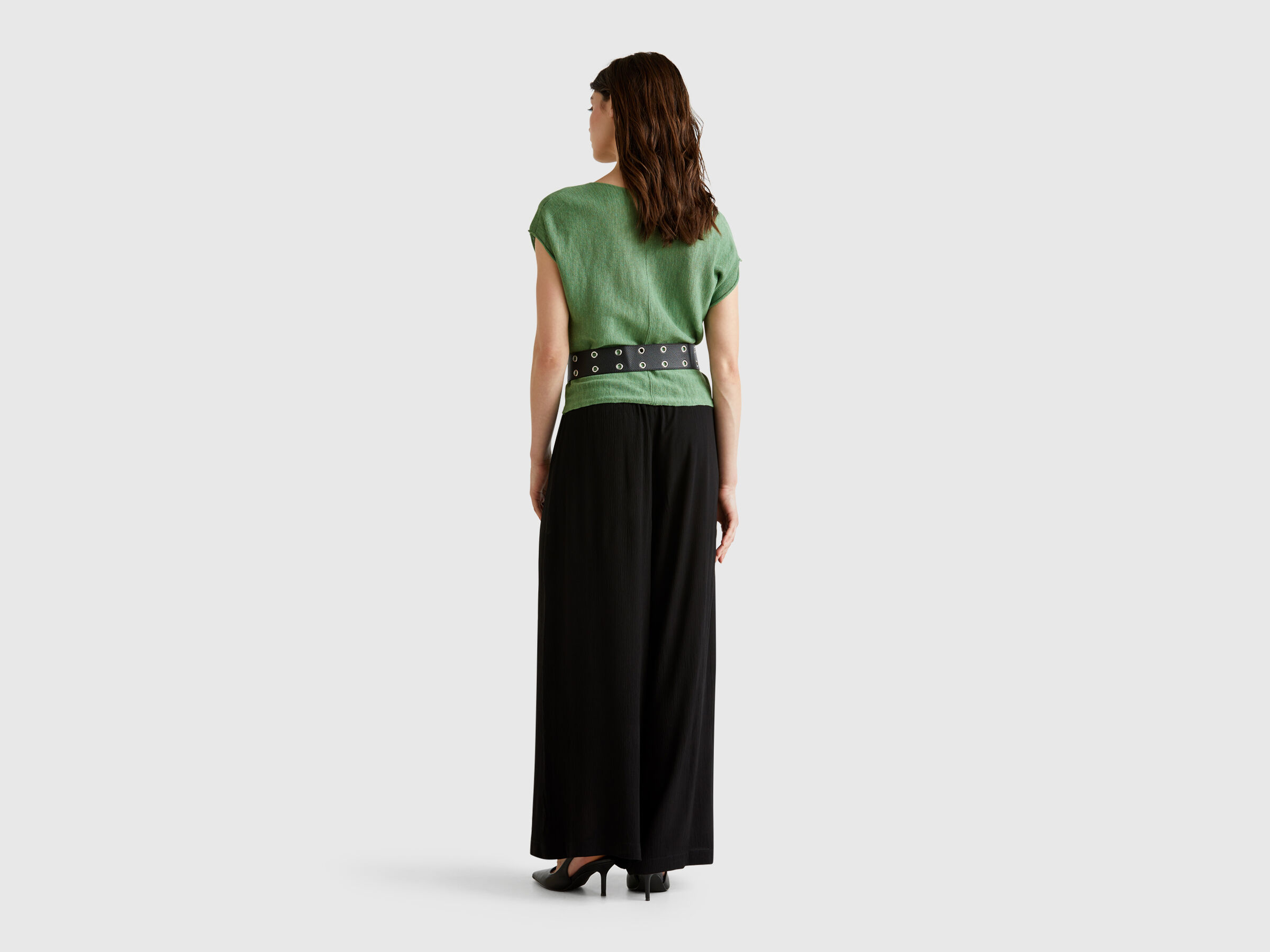 MAGLIA SCOLLO V S/M Donna image number 1