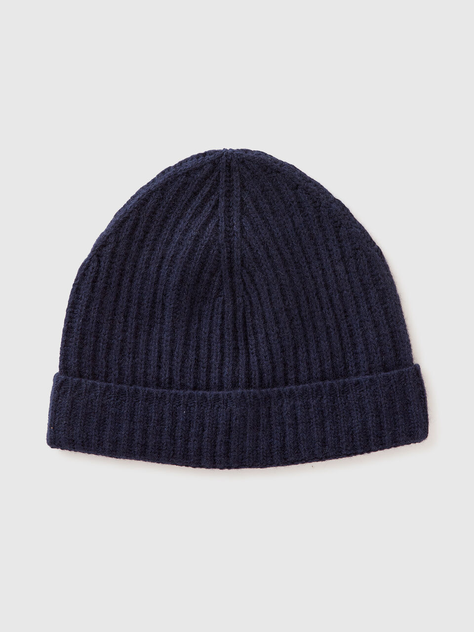 CAP Men image number 2