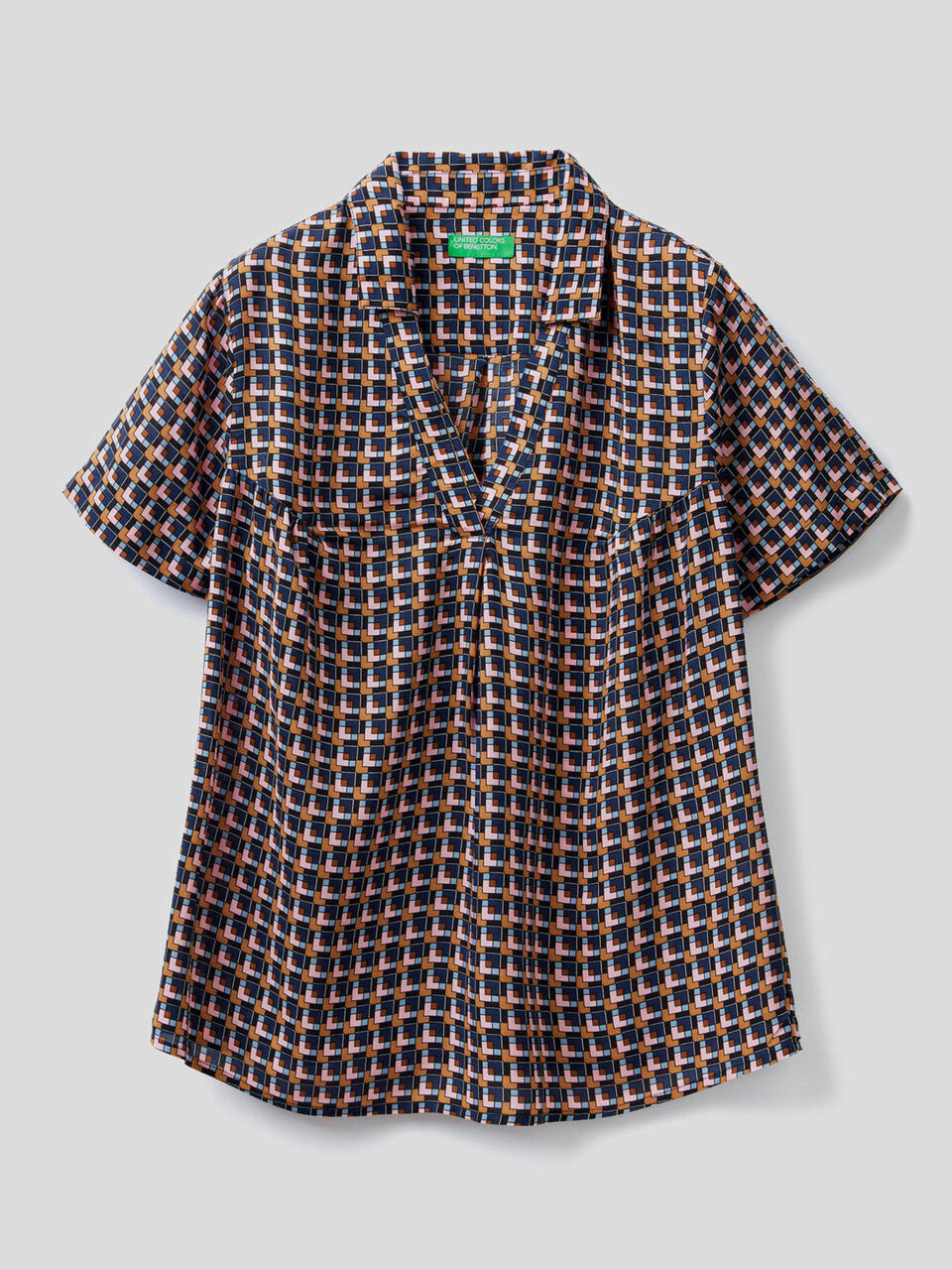 Bluse mit kurzen Ärmeln und V-Ausschnitt image number 1
