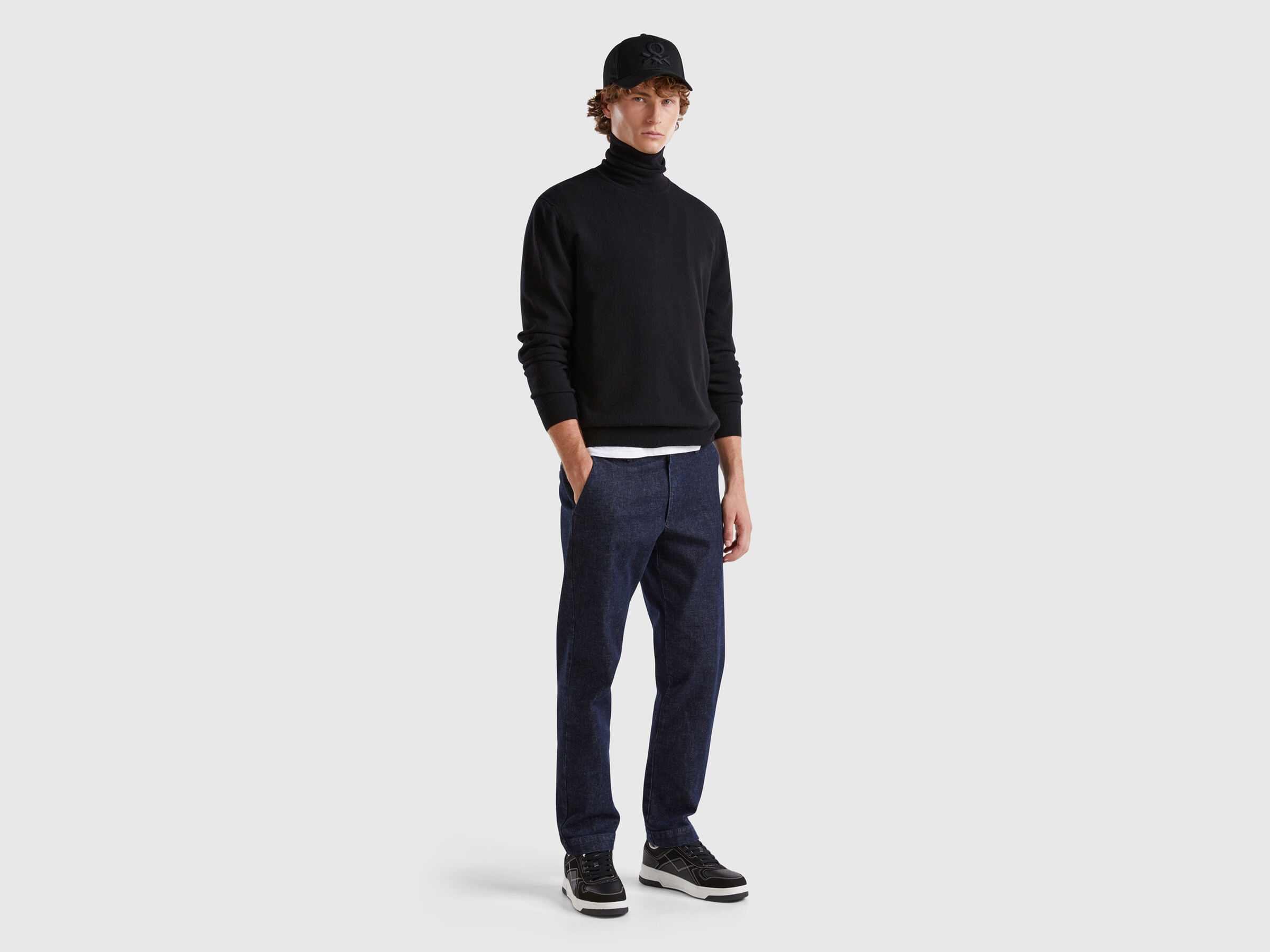 TURTLE NECK SWEATER Homme image number 2