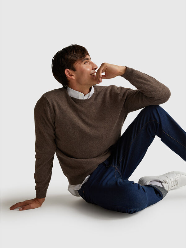 Maglia girocollo grigio in pura lana Merino Uomo