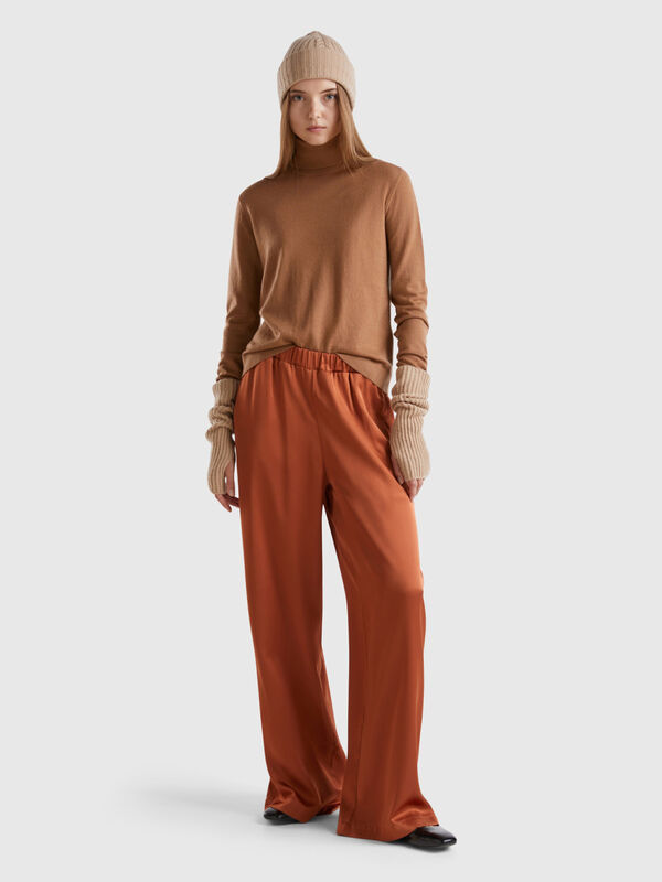 Wide trousers in 100% viscose Women